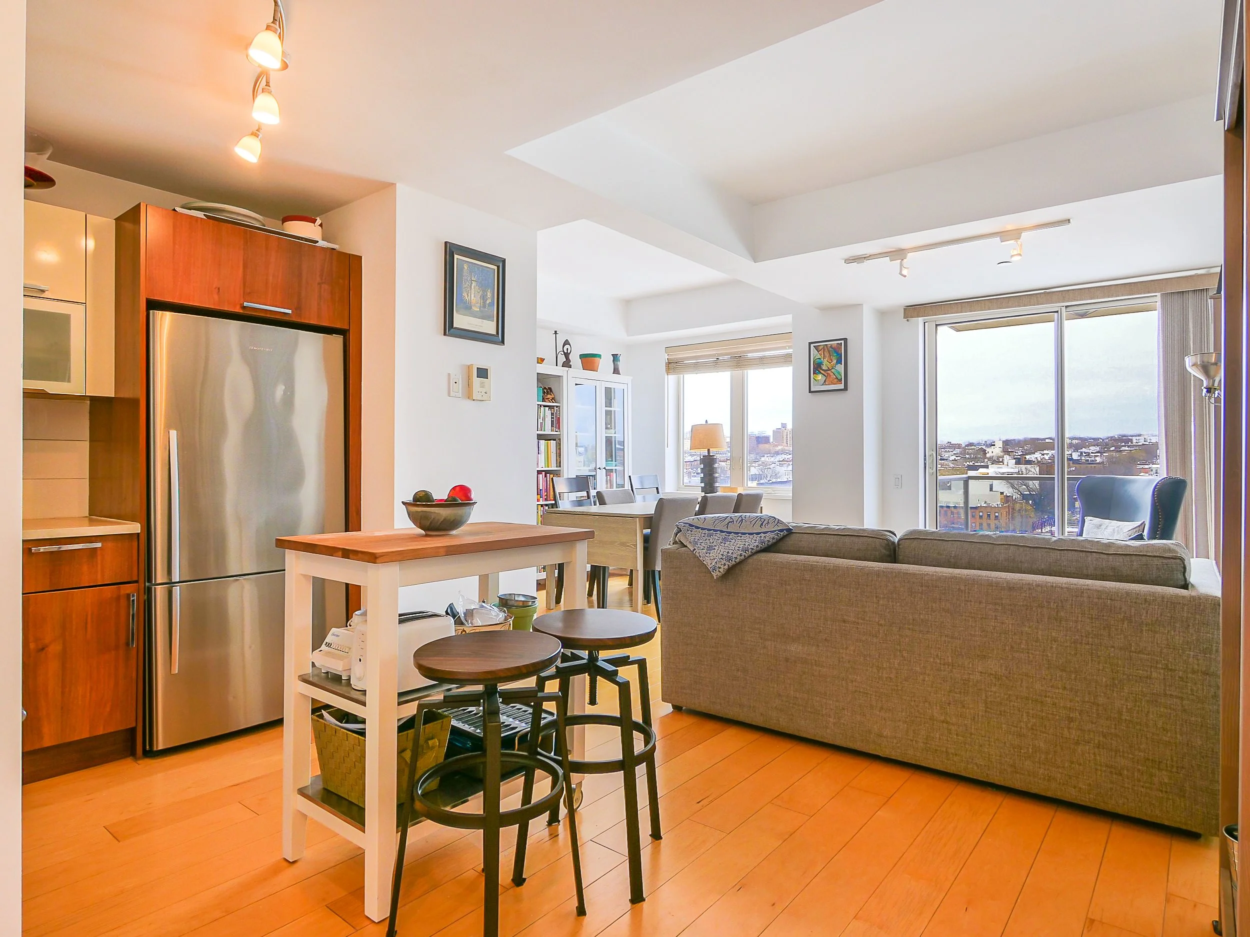 006_Entry View 2-Edit.jpg