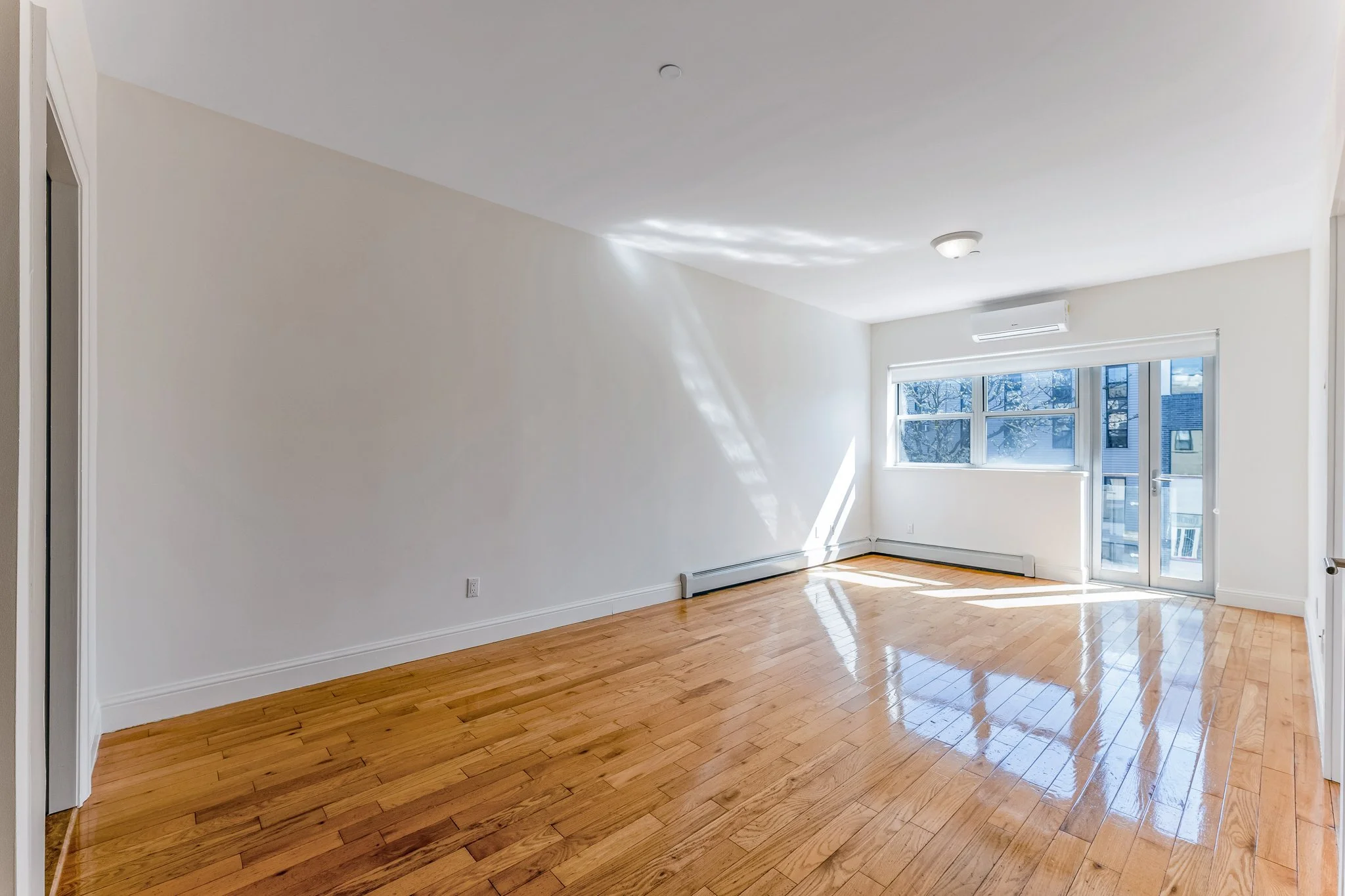 23-020_Living Room.jpg