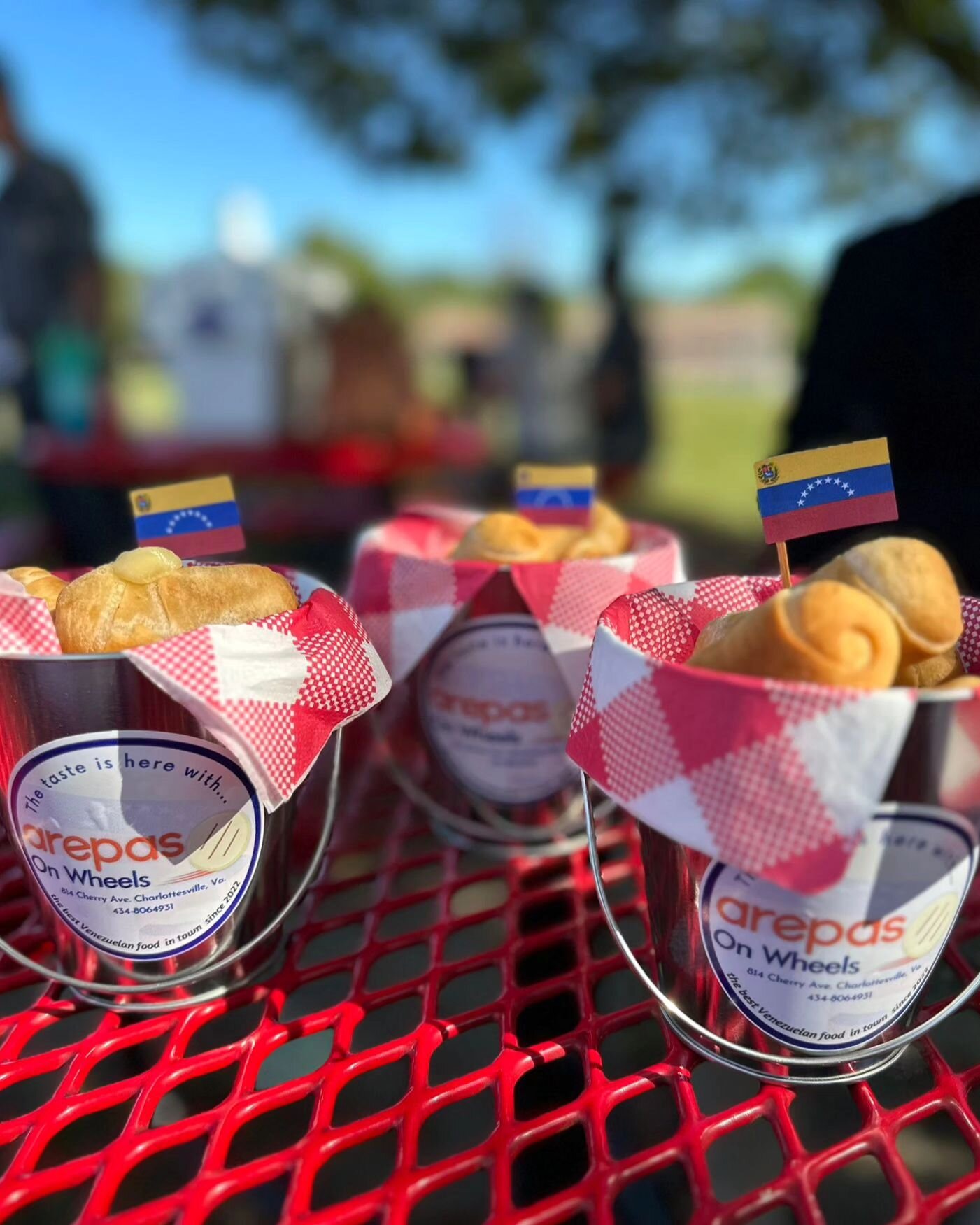 TEQUE&Ntilde;OS! 
Our cheese sticks are the best snack for your Sunday picnic.
.
.
Don't forget we are open today from 10 am to 3 pm in our fixed location at 814 Cherry Ave.
.
.
📸: @lisbethcflores