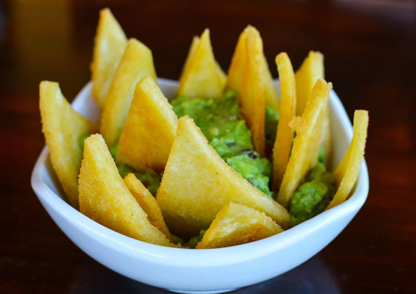 GUACamole! 
Made to order, with fresh avocados, never frozen, accompanied with our famous arepita chips.
You can't miss it!
#steakhouse #familybusiness #comidavenezolana #venezuelanfood #arepas #arepalovers #wahoowa #hoos #uva