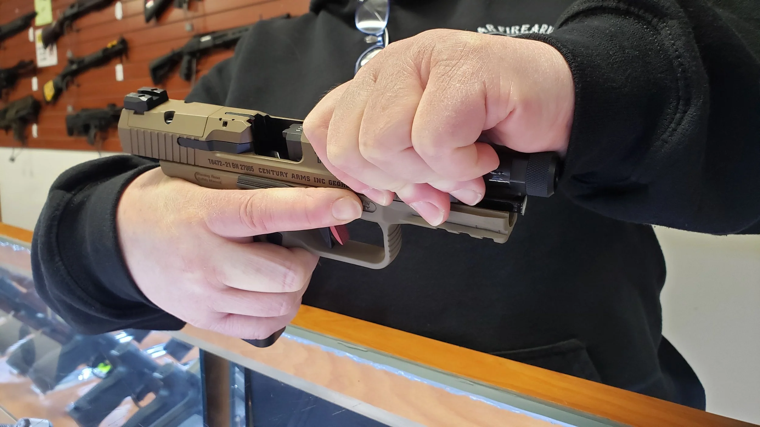 pistol.jpg