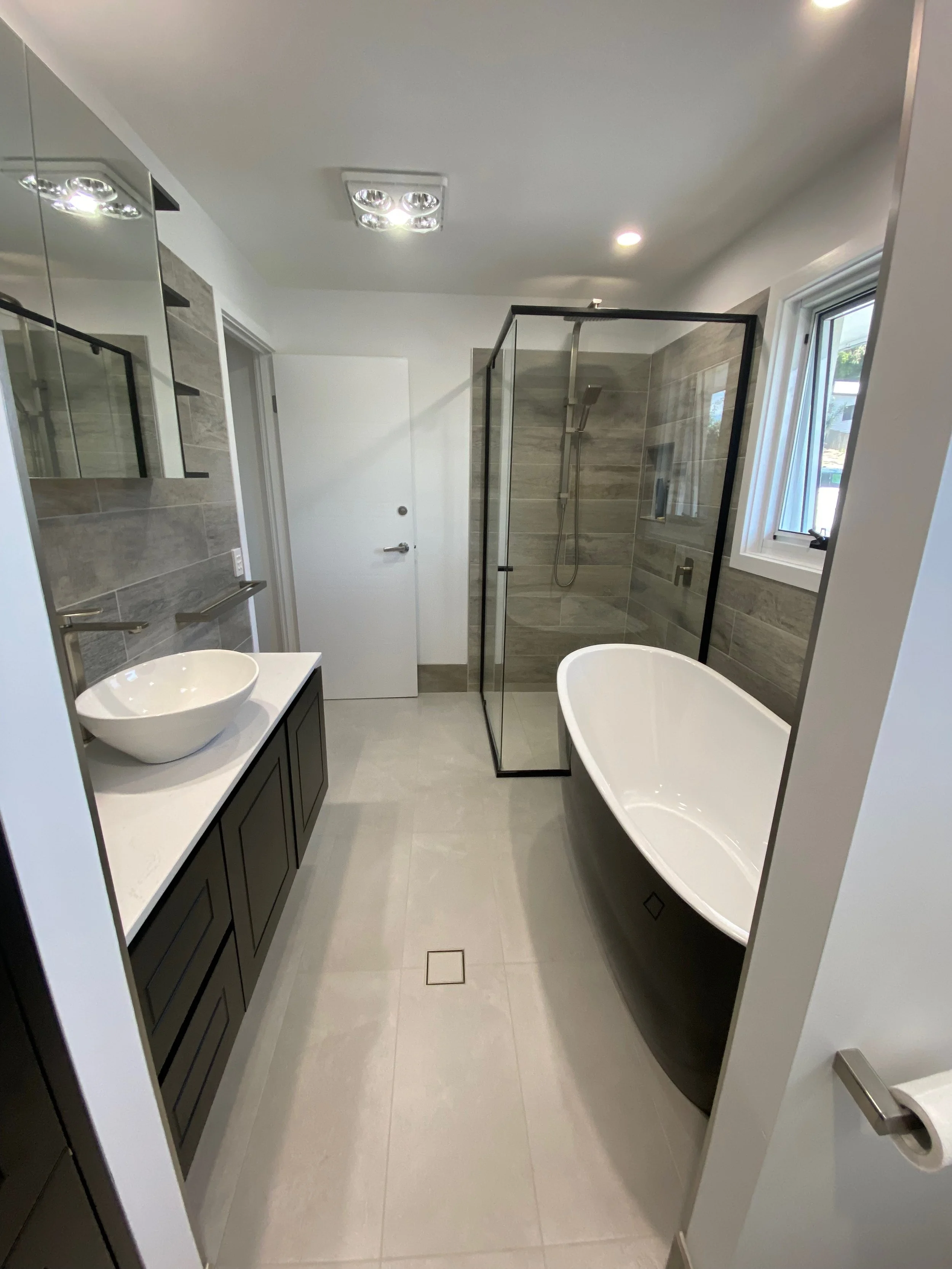Bathroom renovation, Burleigh QLD