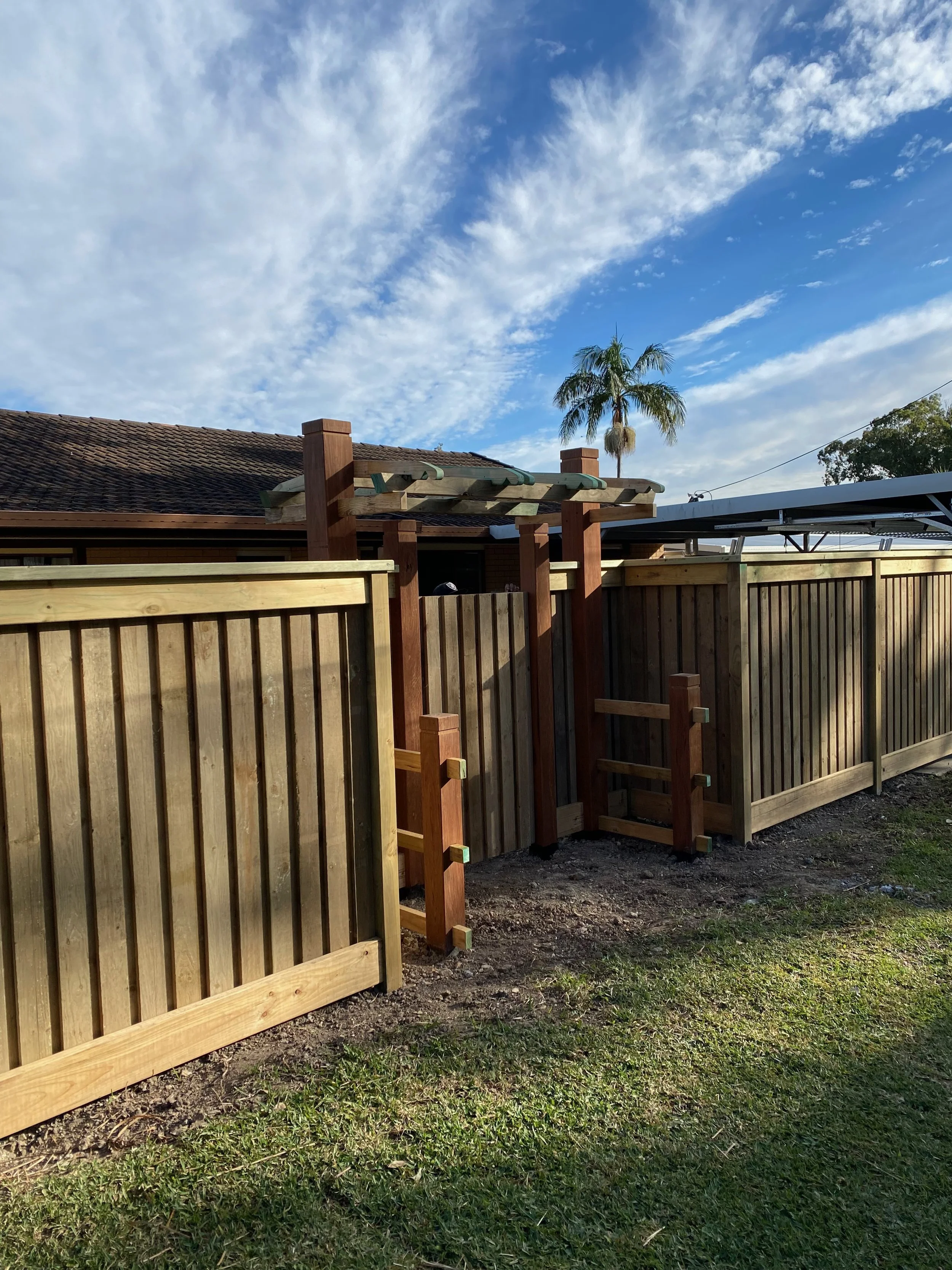 Japanese-inspired gate, Burleigh