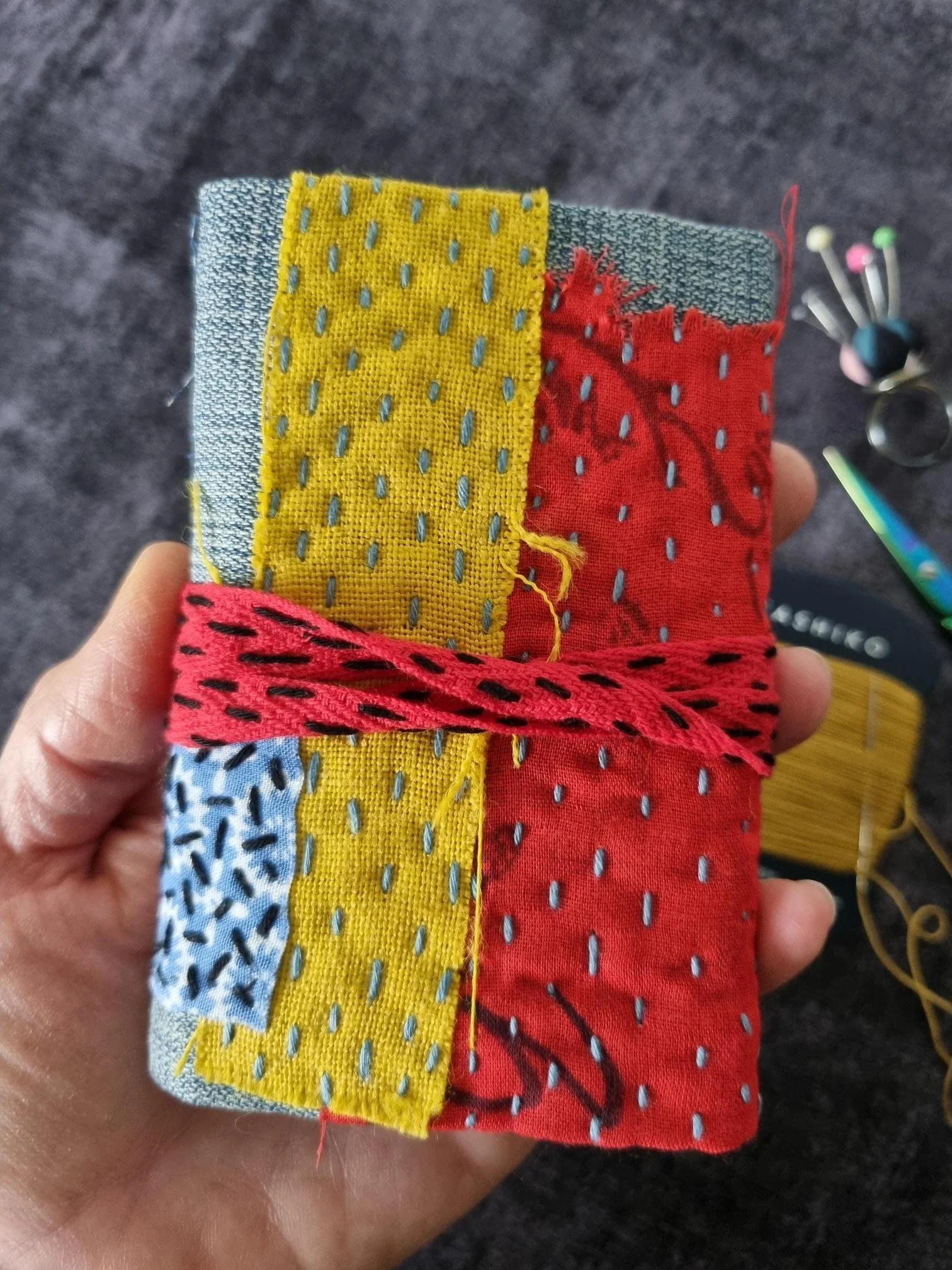Embroidery Needle Caselet Workshop