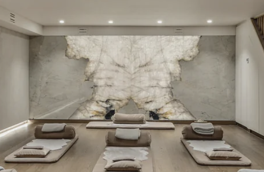 Navigating Change: A Heart Journey for Inner Stability.