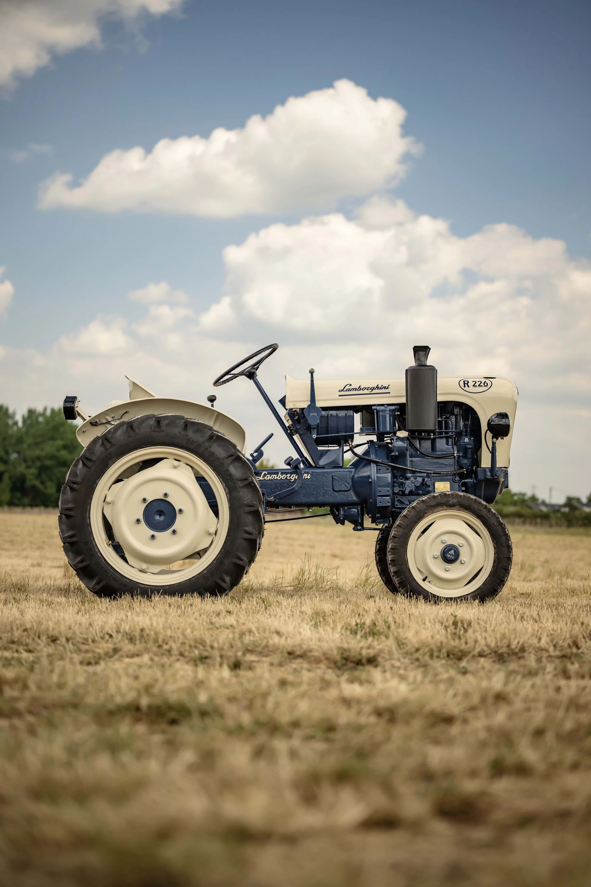 Lamborghini Tractor 226 #9.jpg