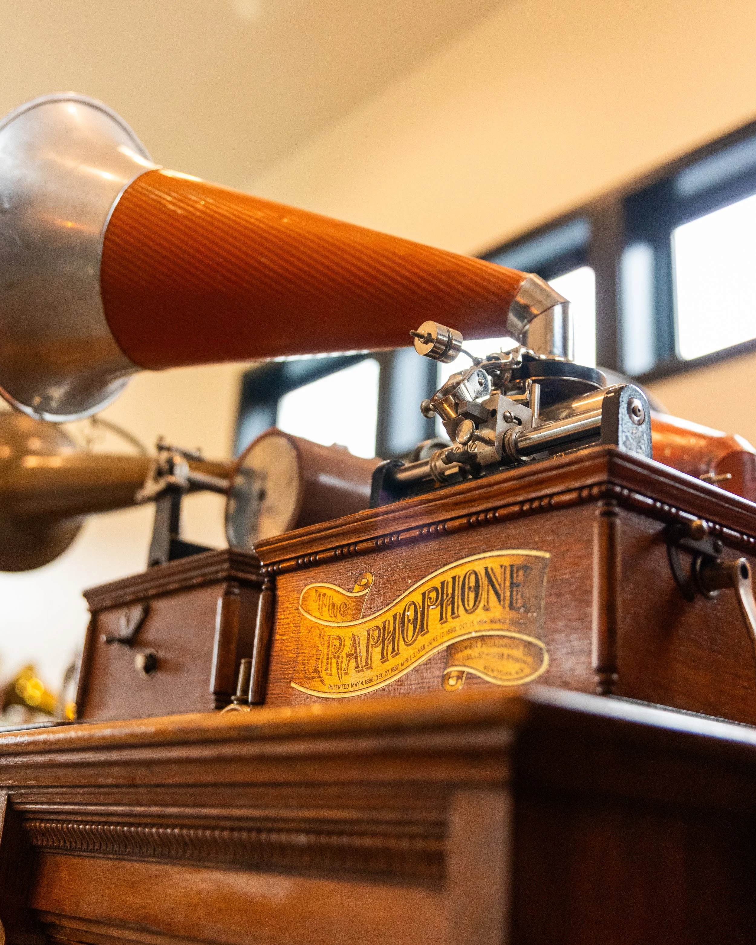 Trailblazer Phono Room Photos NO WM-09.jpg