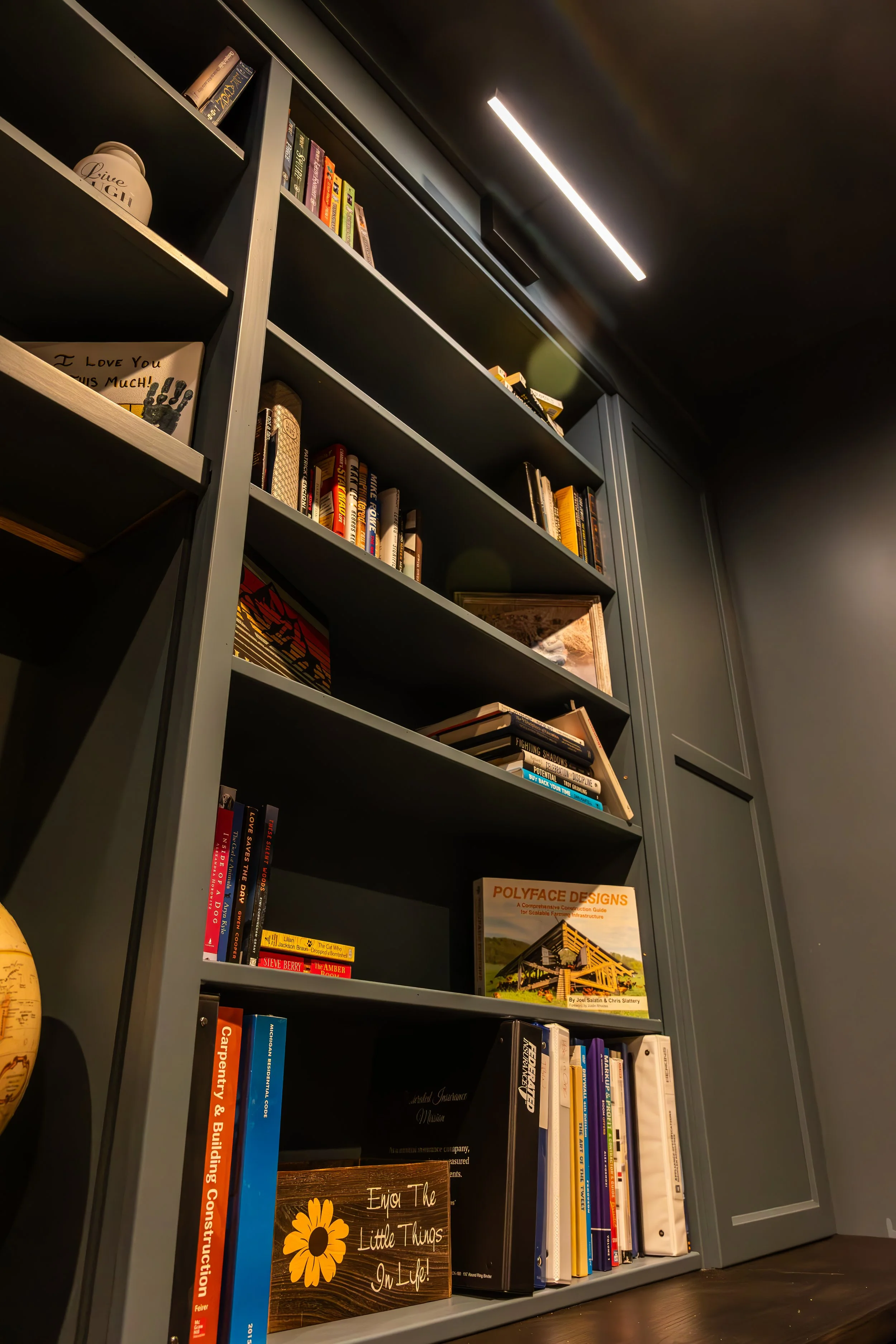 Trailblazer Cabinet Pics-21.jpg