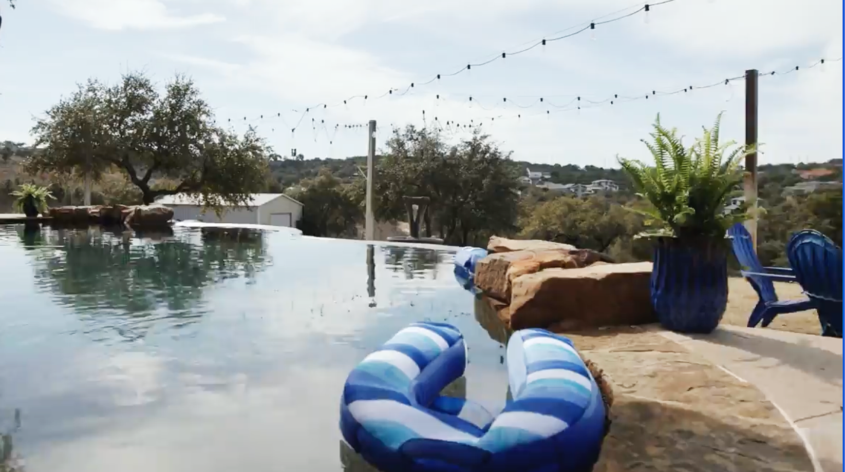 SC-Pool+with+float.png