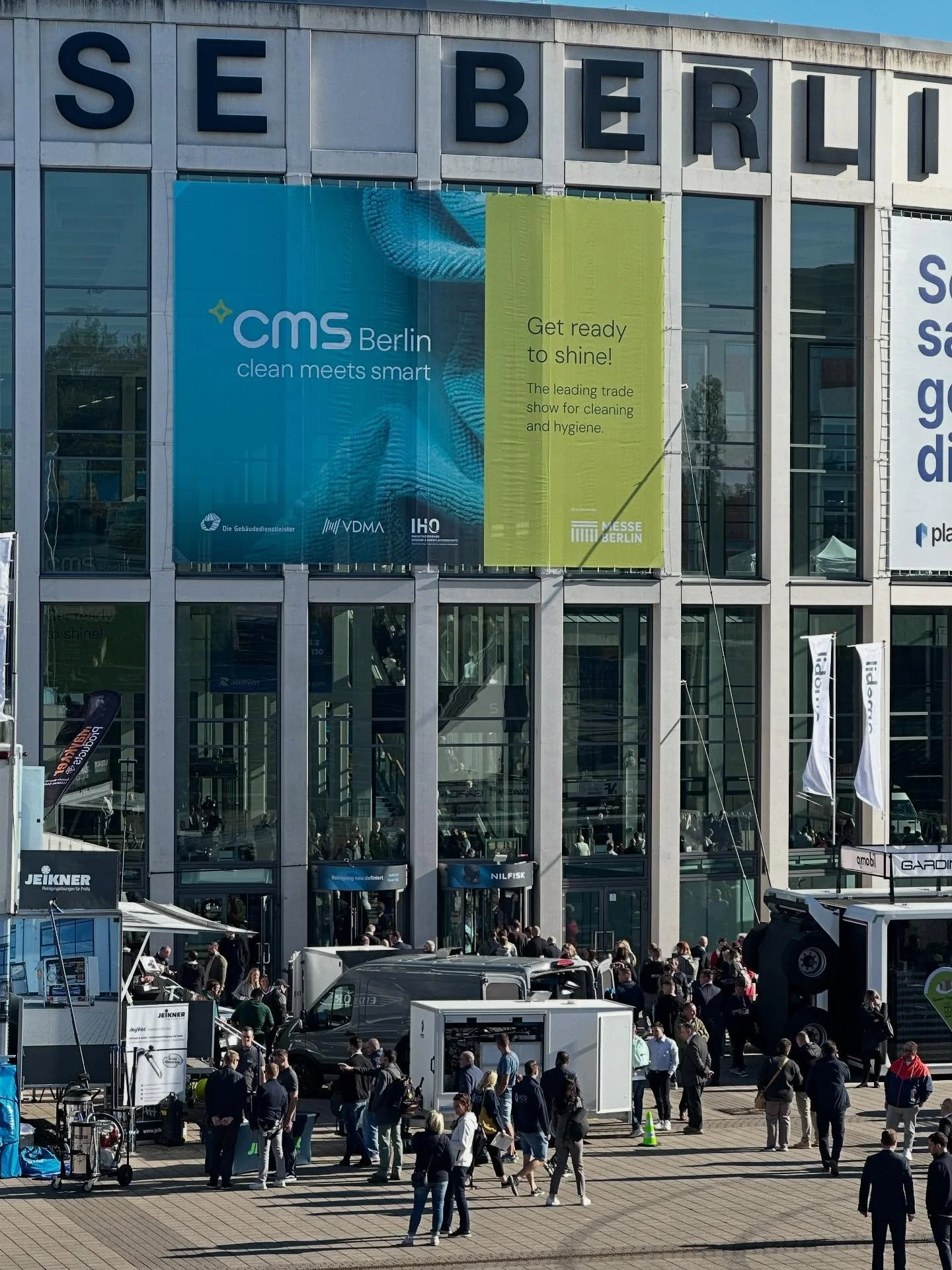Heute stand der zweite Tag auf der @cms_berlin an. Auch an diesem Tag konnten wir uns viele neue Informationen f&uuml;r unsere Kunden einholen und viele Partnerschaften und Kontakte pflegen. Nat&uuml;rlich haben wir dies f&uuml;r euch auch anhand von