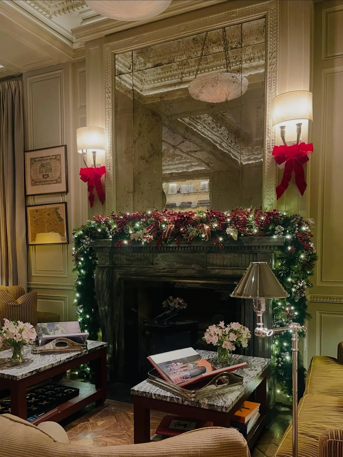 One again The Lowell NYC was the setting for a milestone worth celebrating.  Our 20th, 30th and now 40th anniversaries have all been marked within these walls. 

Cheers to being part of our journey - and the memories created with us along the way. @t