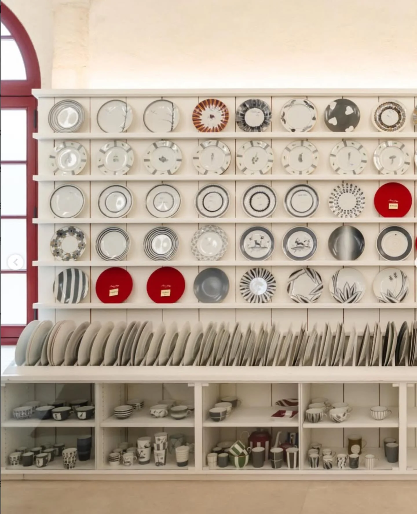 There is nothing more inspiring than seeing a brands&rsquo; expression - where beauty is only the beginning and every detail informs connection, choice, and intention. 

I&rsquo;m am beyond thrilled and cannot wait to receive my Marie Daage plates, h