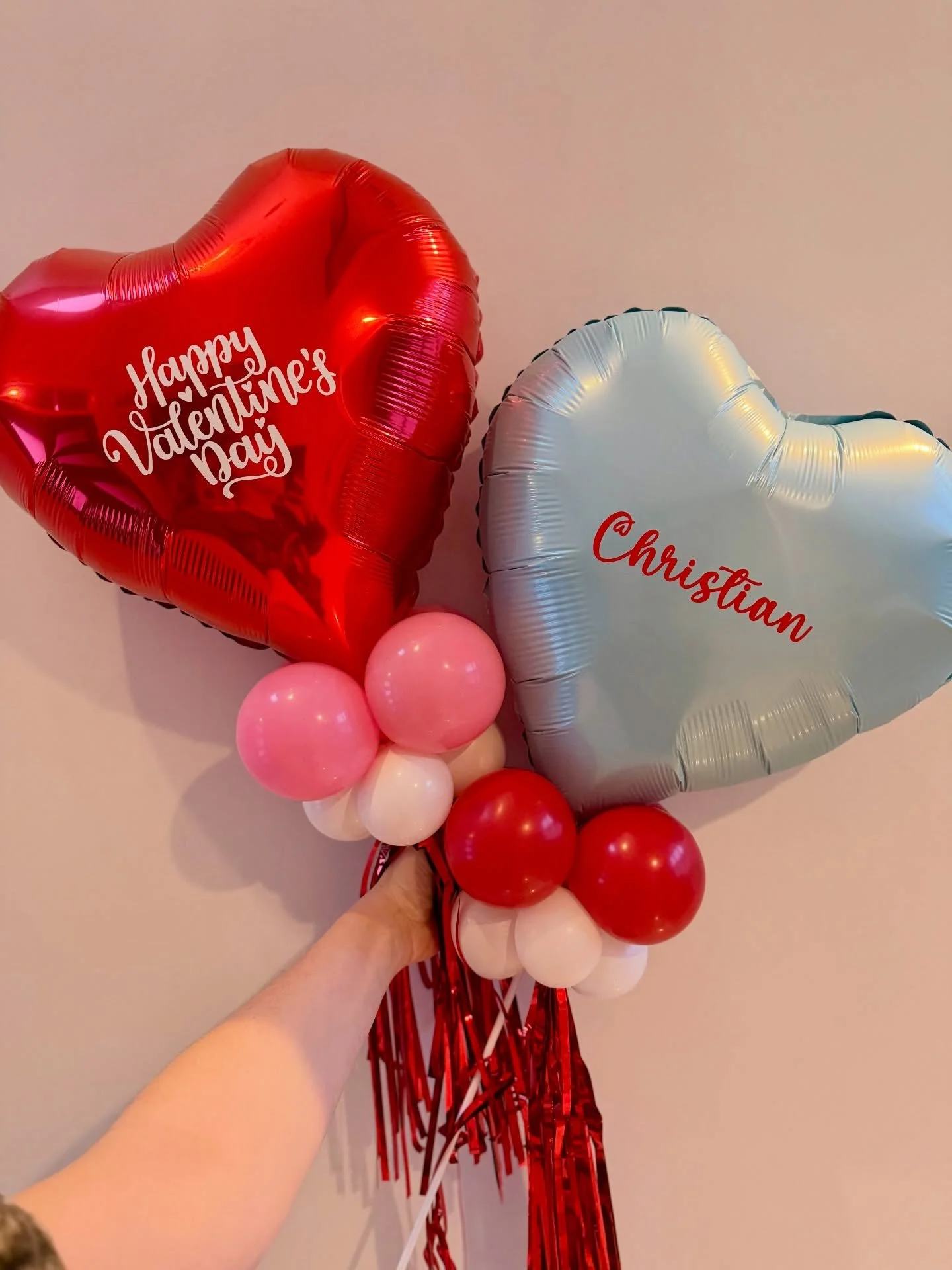 ❤️💕BALLOON WANDS❤️ 

Great last minute gifts for your valentine 💘 

🏷️ $30 - available for pickup in North Huntingdon 

🐻 add a cute little bear for $10

💌DM to order 

Available in red or blue 

#letsgetitpoppinco #balloonwands #valentinesballo