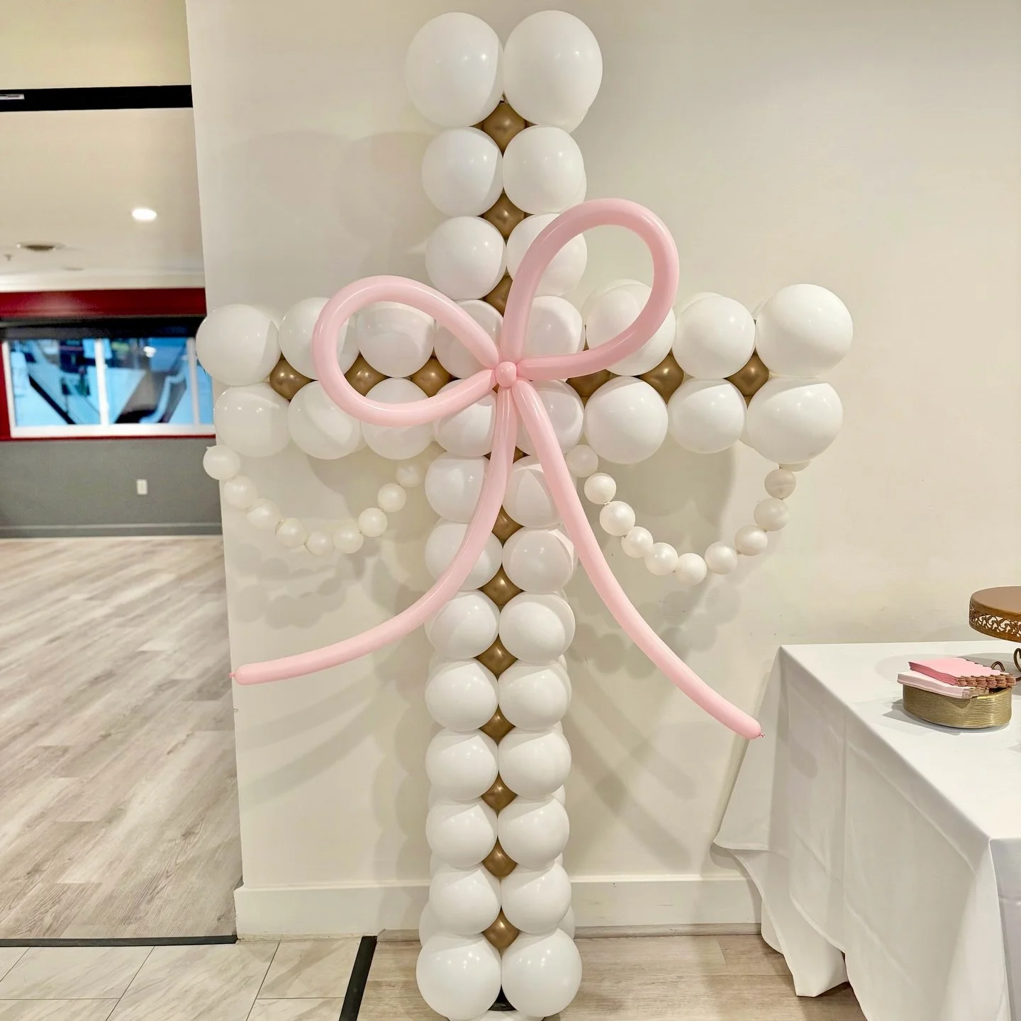 An elegant statement for life&rsquo;s most meaningful moments 🤍✨

Our luxury balloon cross is thoughtfully designed to elevate your celebrations. Each piece is fully customized to your color palette

Available for pickup (📍North Huntingdon) or deli
