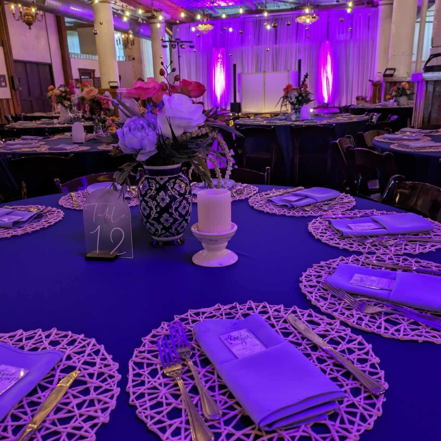 🎉 Last weekend, Plaza Catering had the pleasure of catering another magical wedding at The Rumely in Kansas City! Congratulations to the happy couple! 🥂 Thank you to all the guests who indulged in our culinary delights. Shoutout to the Rumely Tract