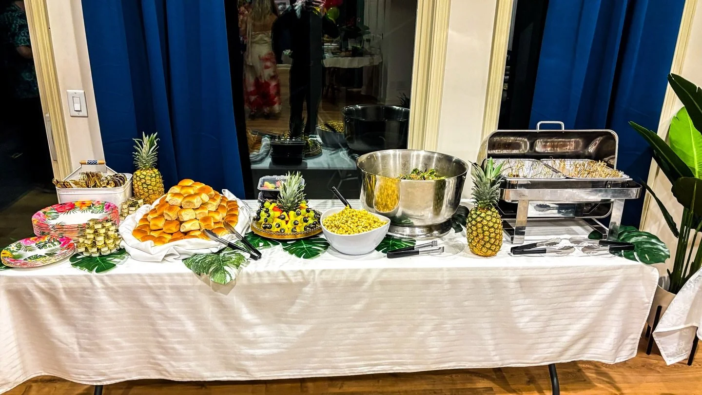 From chic soir&eacute;es to backyard bashes, we design a custom menu to match your vibe. You dream it; we cater it! 
.
.
.
#catering #kansascitycaterer #weddingcatering #partycatering #kc