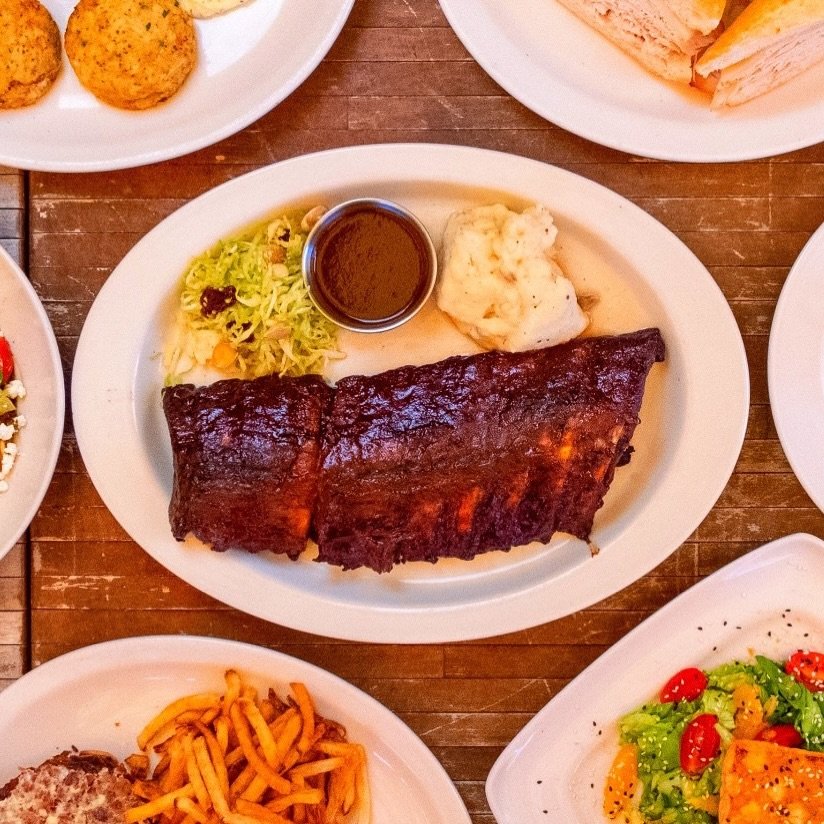 Our famous fall off the bone &amp; melt in your mouth baby back ribs 🤤
.
.
.
.
#ribs #babybackribs #bbq #whitechocolategrill