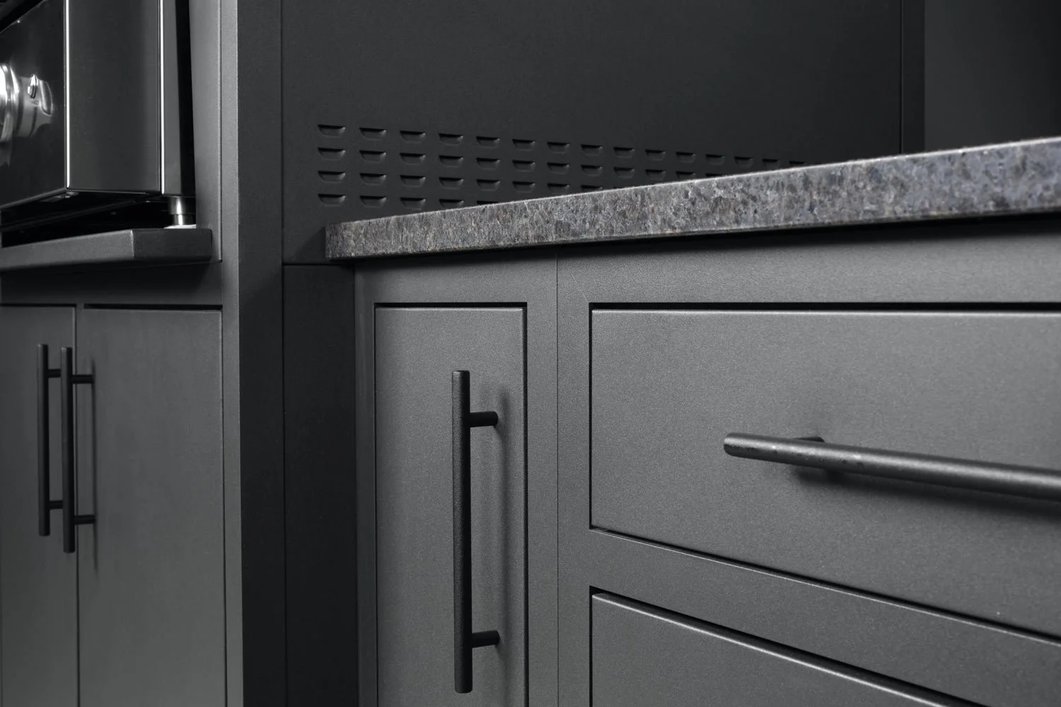 Outdoor Kitchen and Grill Pizza Oven Cabinet Corners - Brubaker Showroom