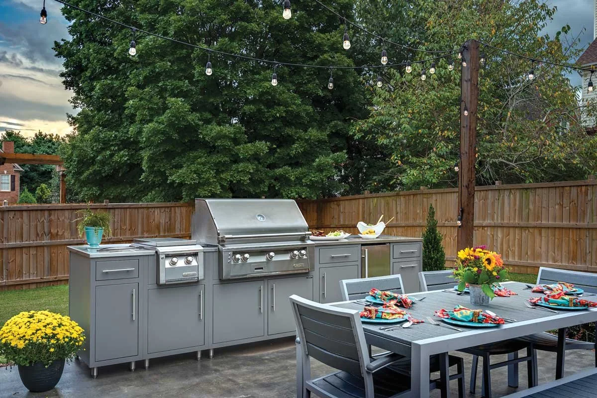 Outdoor Kitchen and Grill Exterior Kitchen - Brubaker Showroom