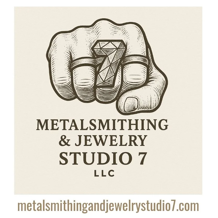 Logo Studio 7.jpg