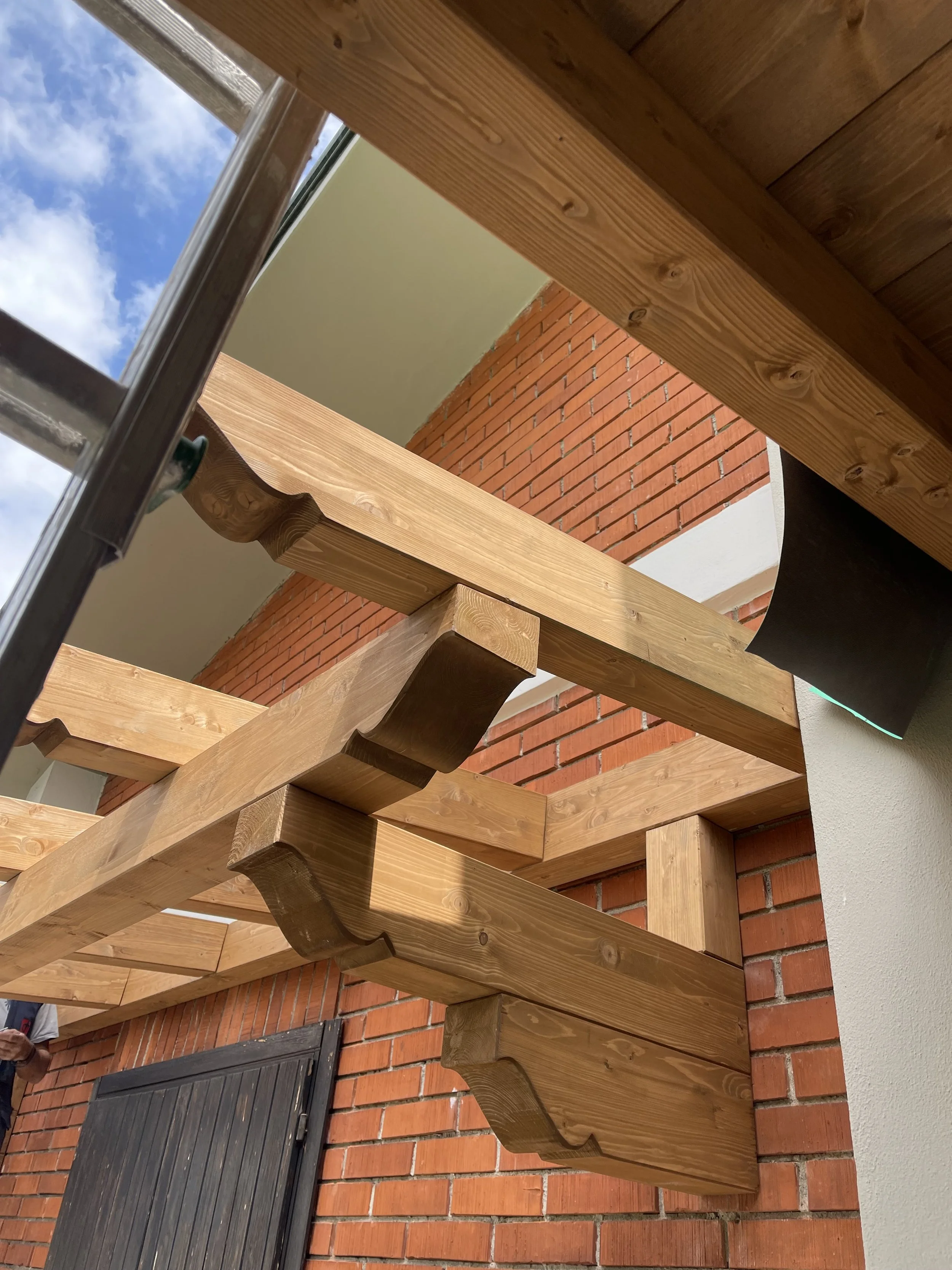 Struttura in legno per tettoia