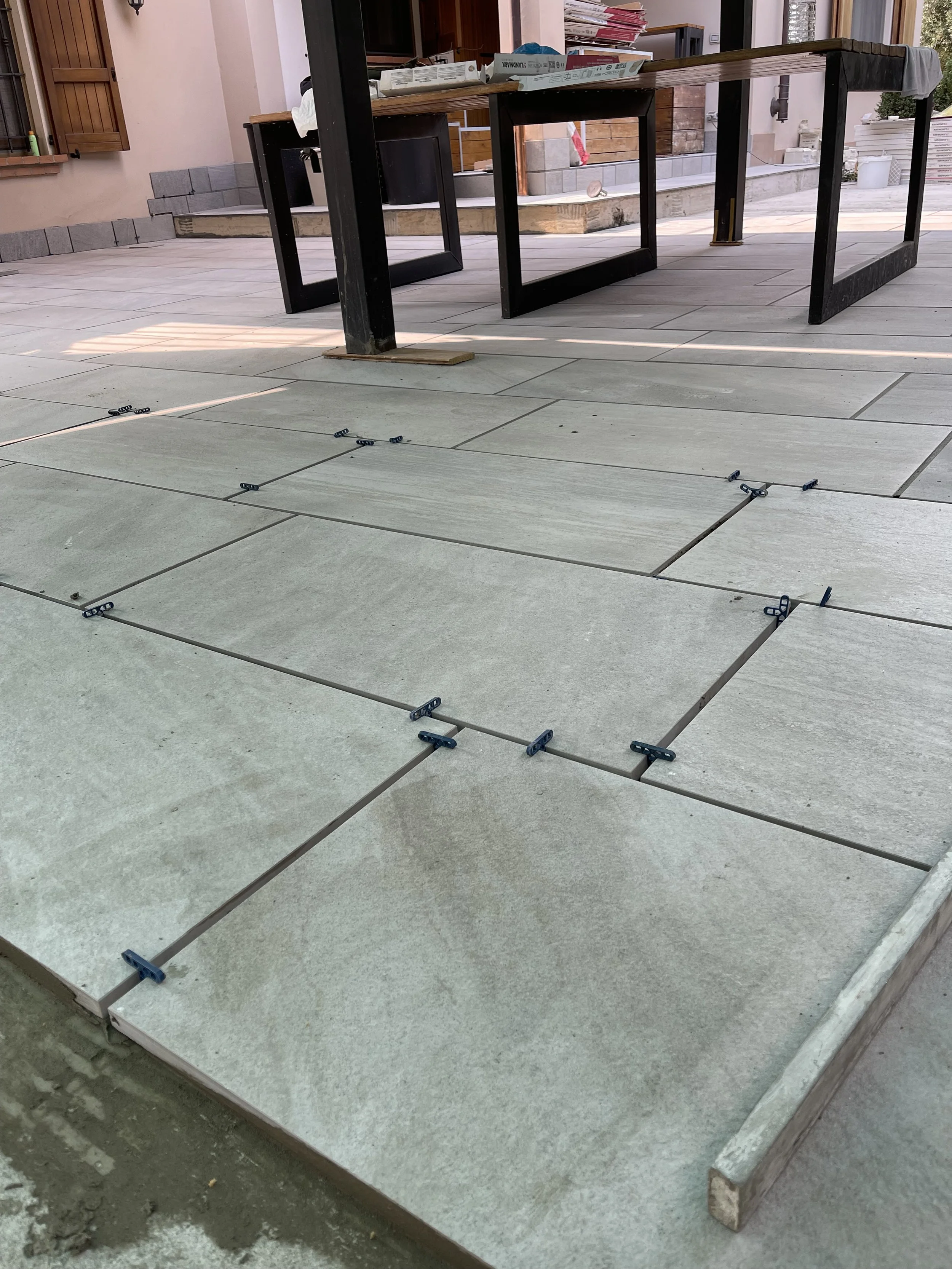 Pavimentazione Patio con spaziatori