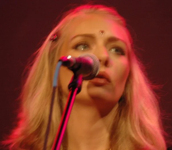 devotional chant music, Deep spiritual love songs for licensing, Ethereal Kundalini vocals, Central PA spiritual music singer, Conscious community music Pennsylvania