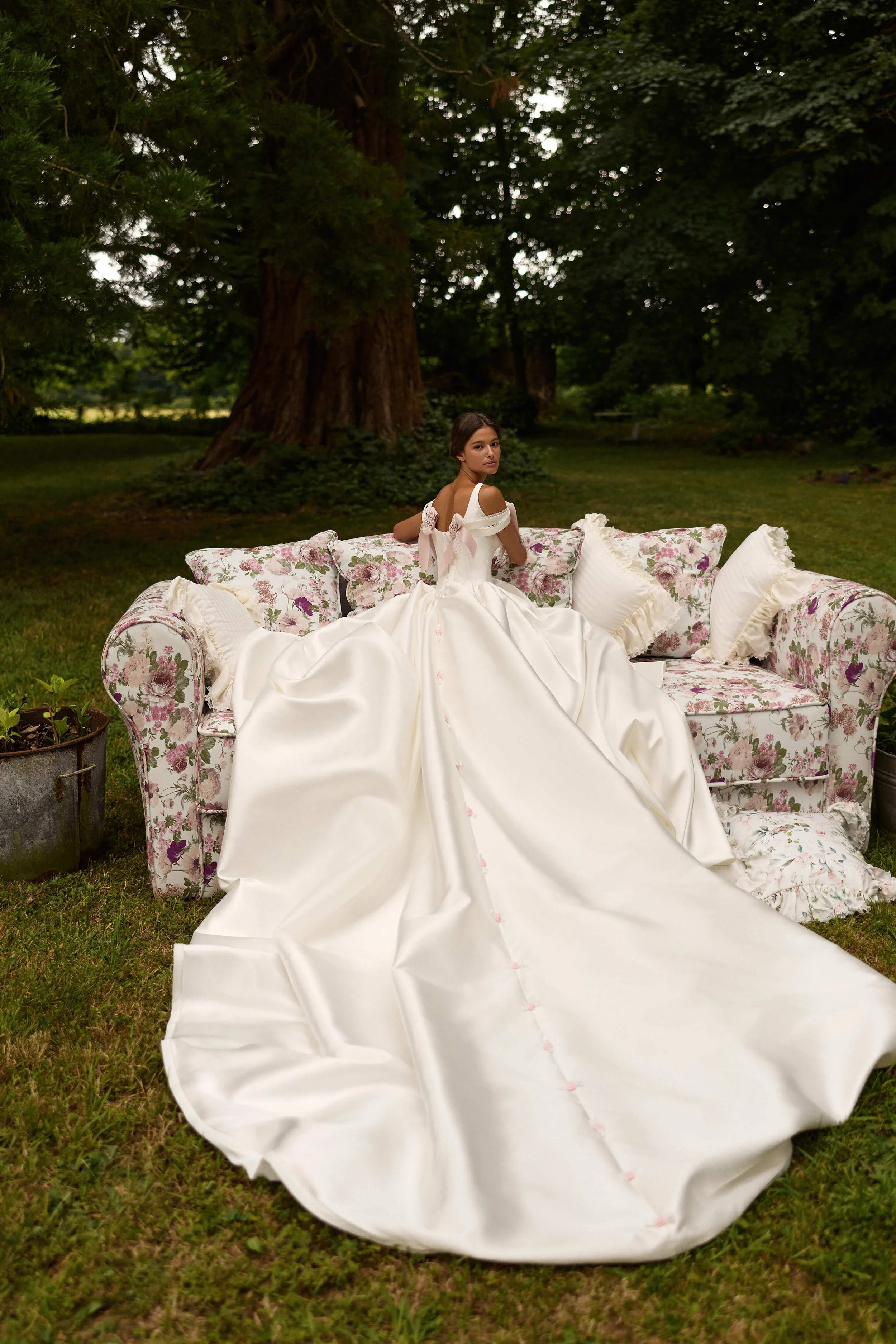 Elvaya Milla Nova_Classic Ball gowns.jpeg