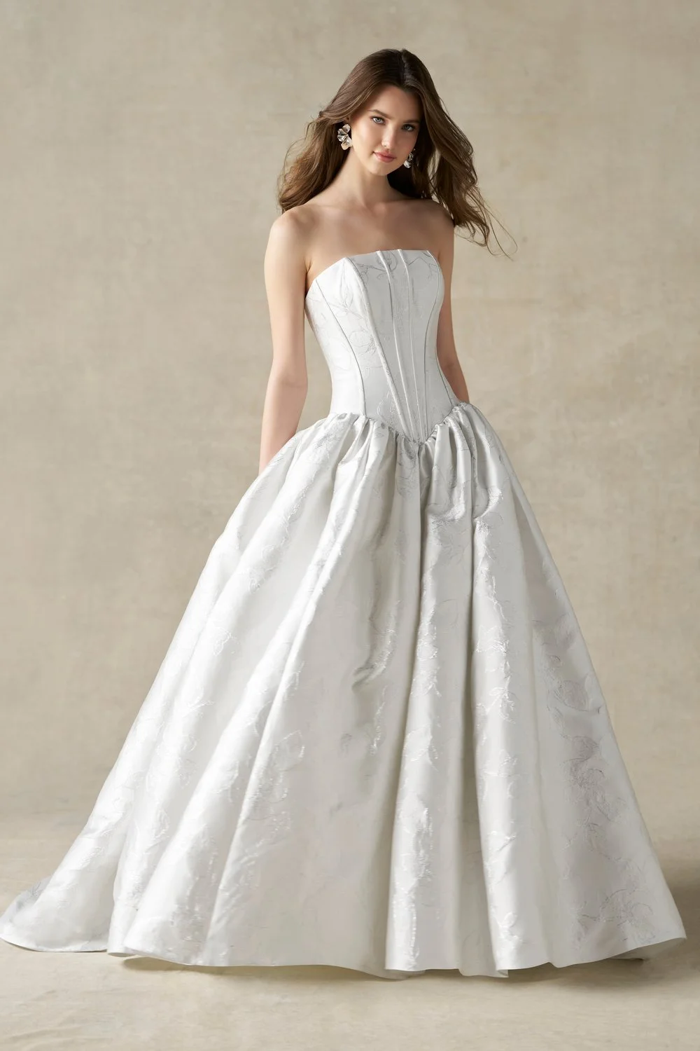 AllureBridals_A1482_Structured Bodice Gown.jpg