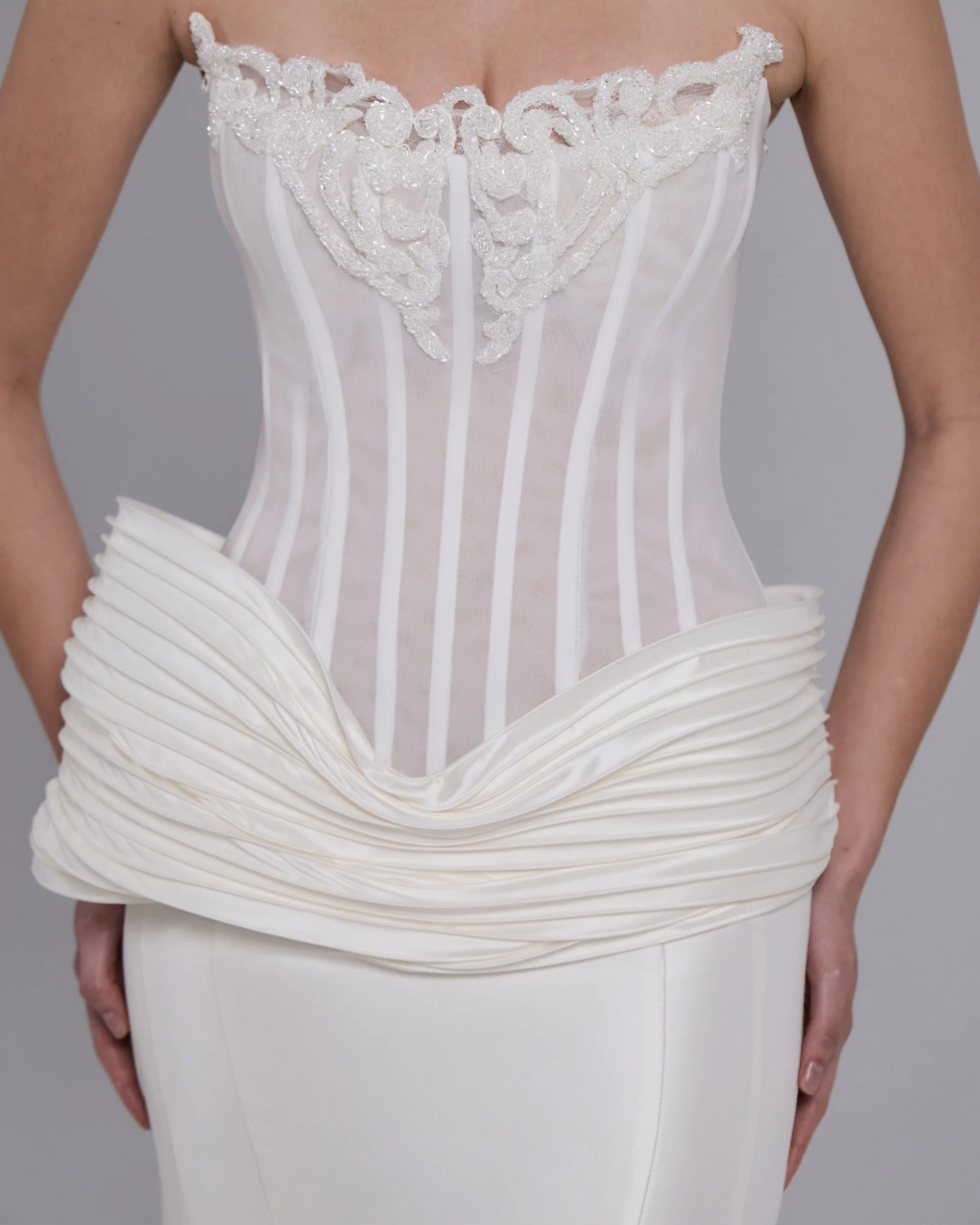 Blanc_Gia_Sculpted Bodice Bridal Gown.jpg