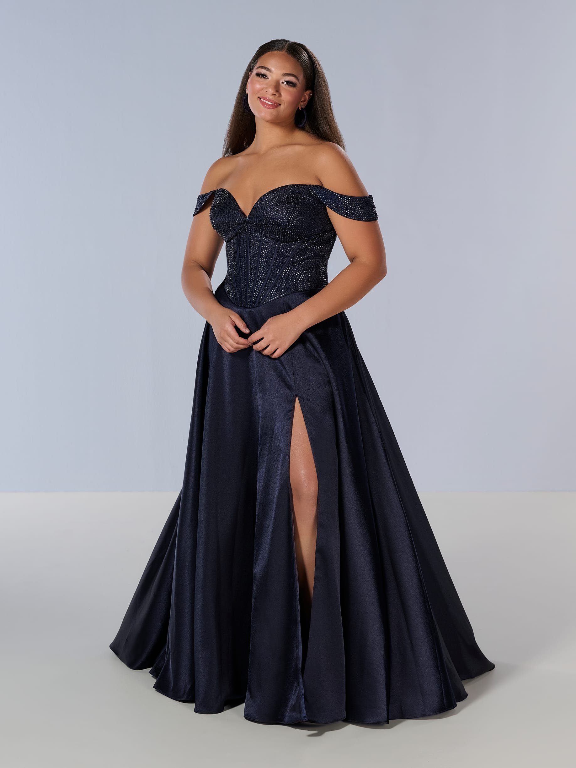 Tiffany_Designs_16204_Navy.jpg