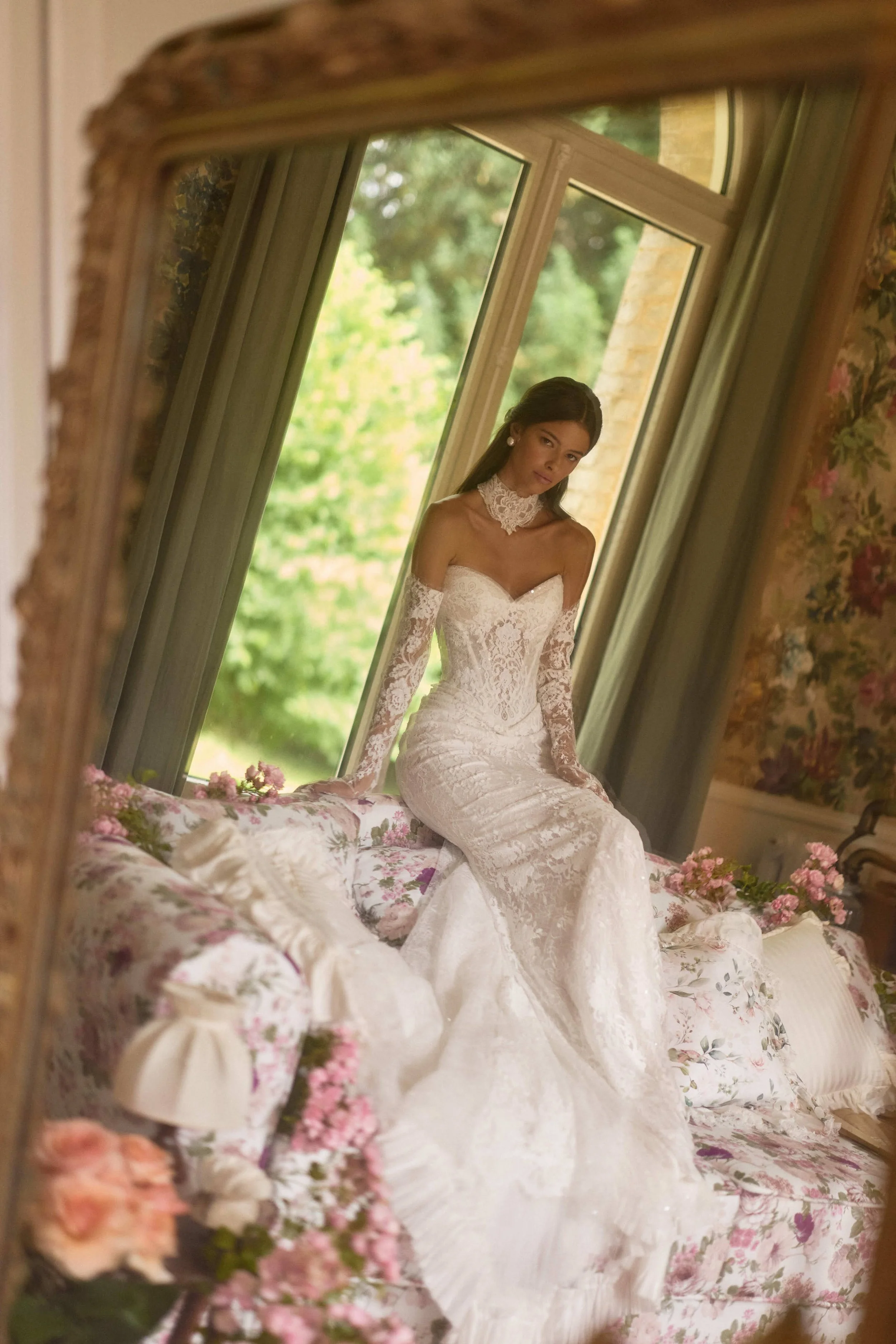 Avenara Milla Nova_Sexy lace wedding dress_Bridal shops in Miami .jpeg