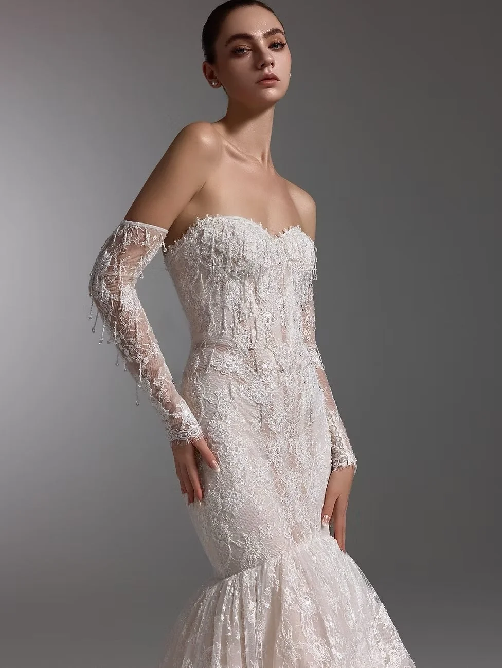 Oriel Sleeves