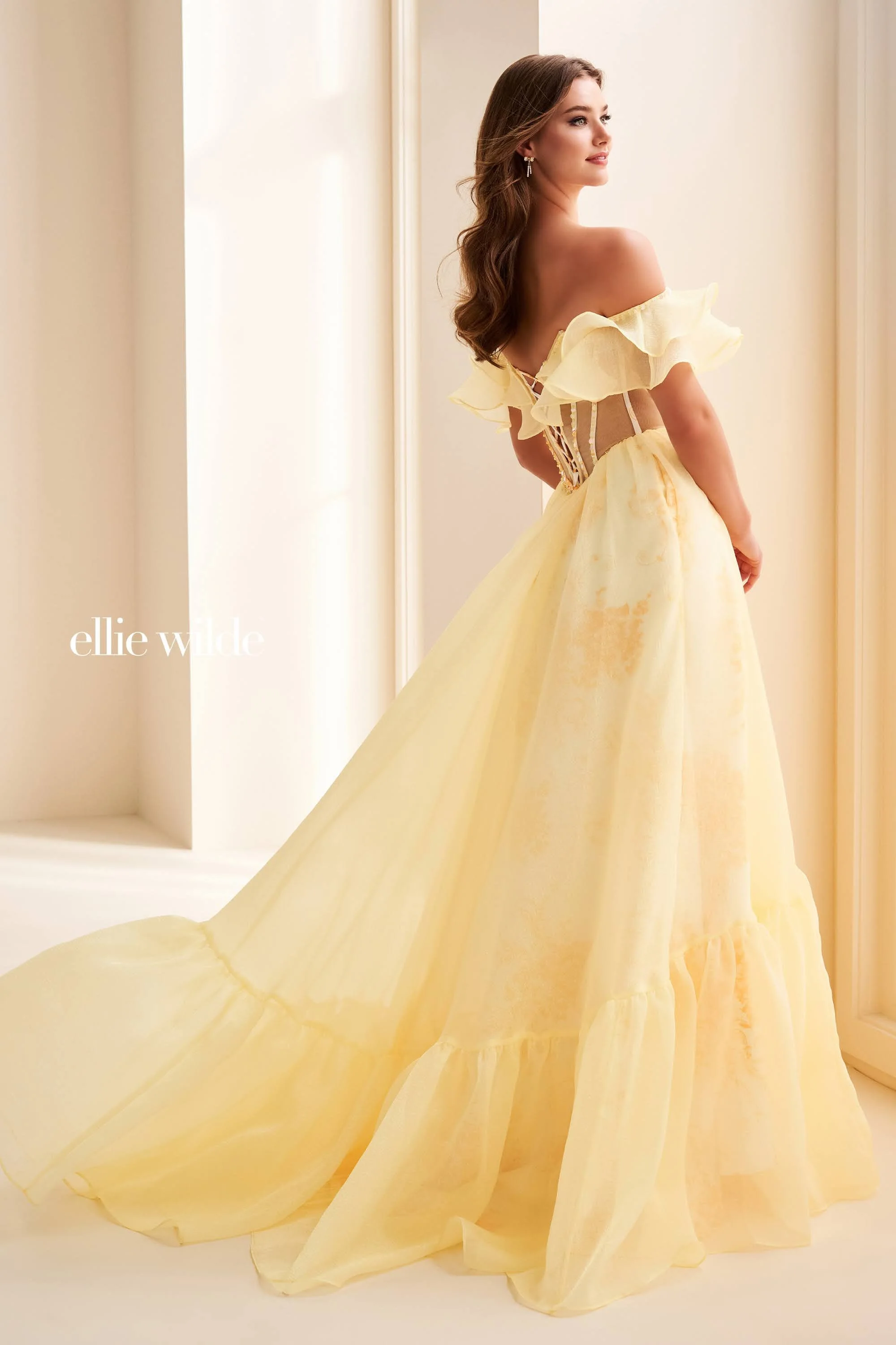 EW37029-canary-yellow-b.jpg