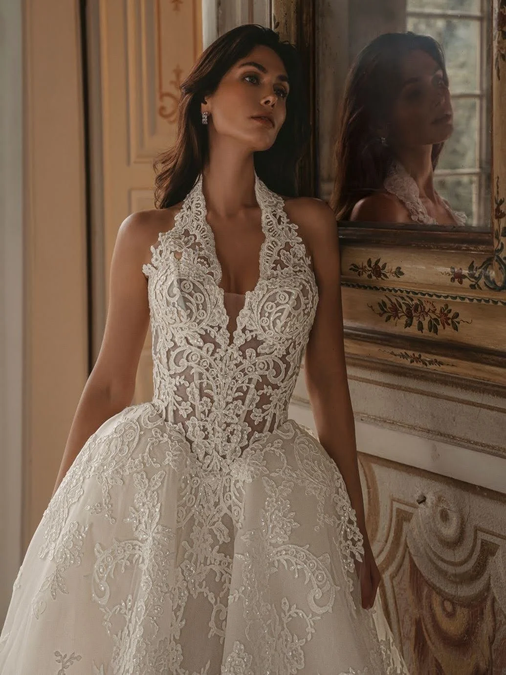 27_Enzoani_Web_WENDY_Clo1.jpg