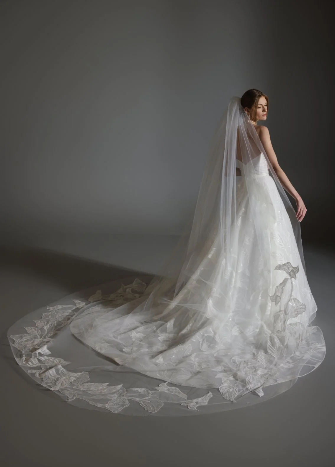 Lazaro_Ali_Davie Wedding Dress.jpg