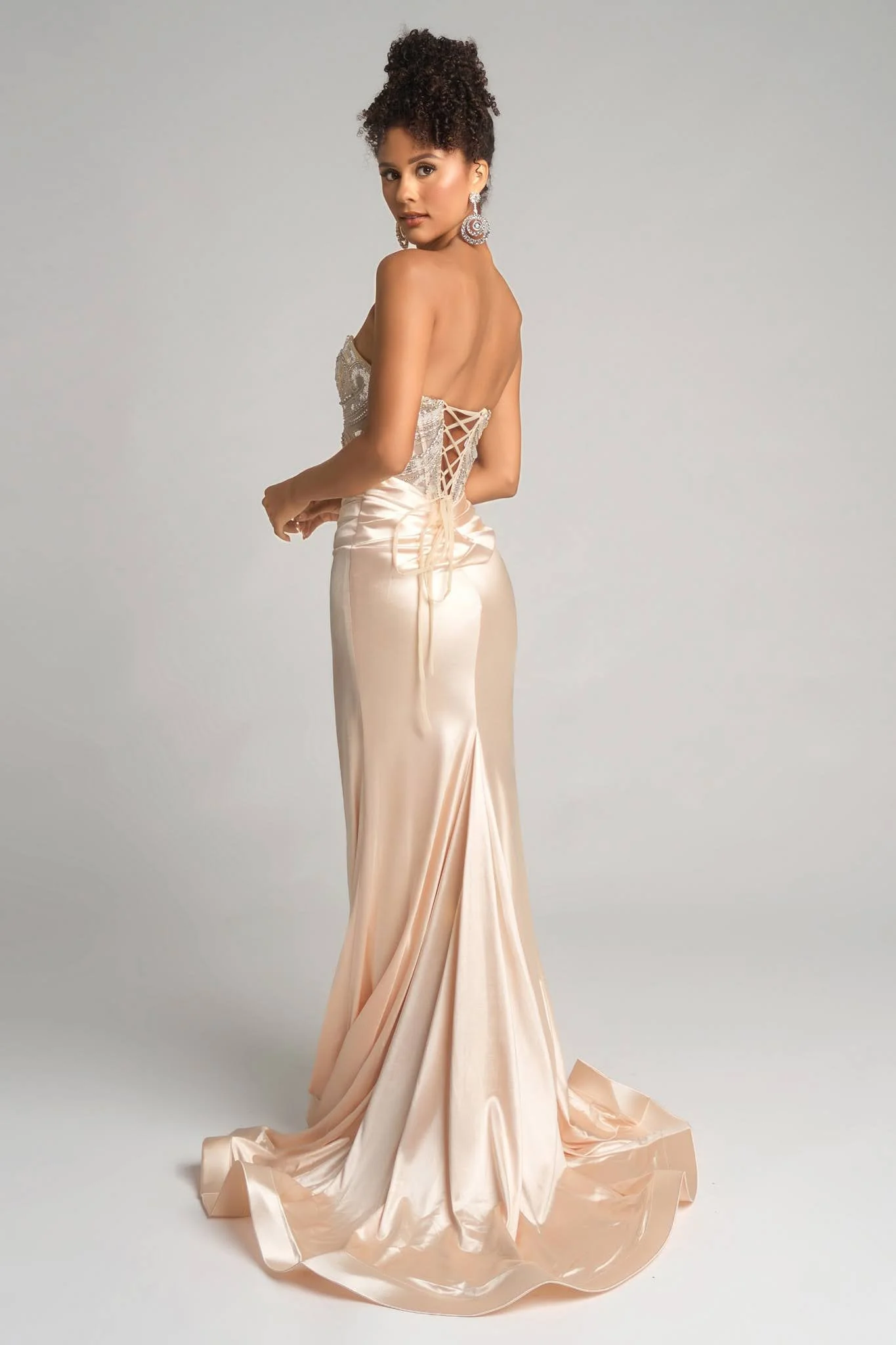 Portia_Scarlett_XO065-Cream--Prom-Boutique-SouthFlorida.jpg