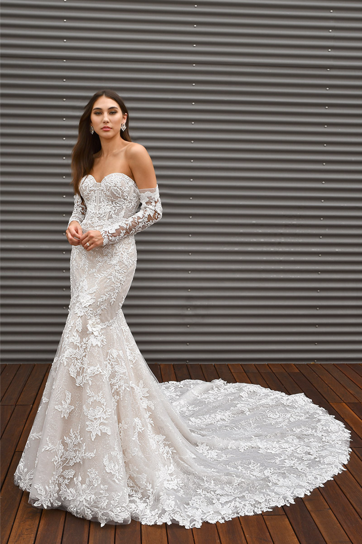 MartinaLiana_1367_Off the Shoulder Bridal Gown.png