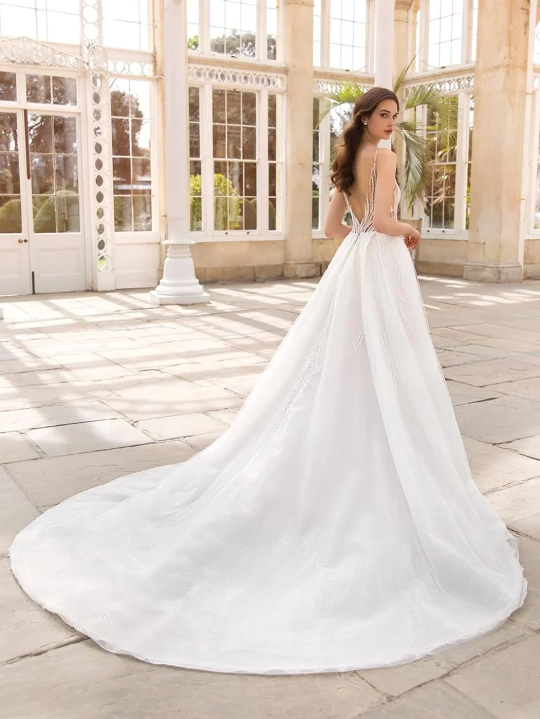 Enzoani_Scarlett_Plunging Neckline Wedding Dress.jpg