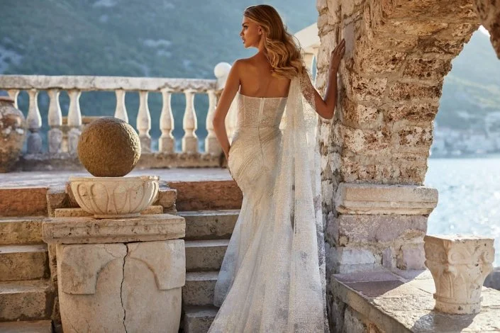 MillaNova_Gulia_Lace Wedding Dress.jpeg