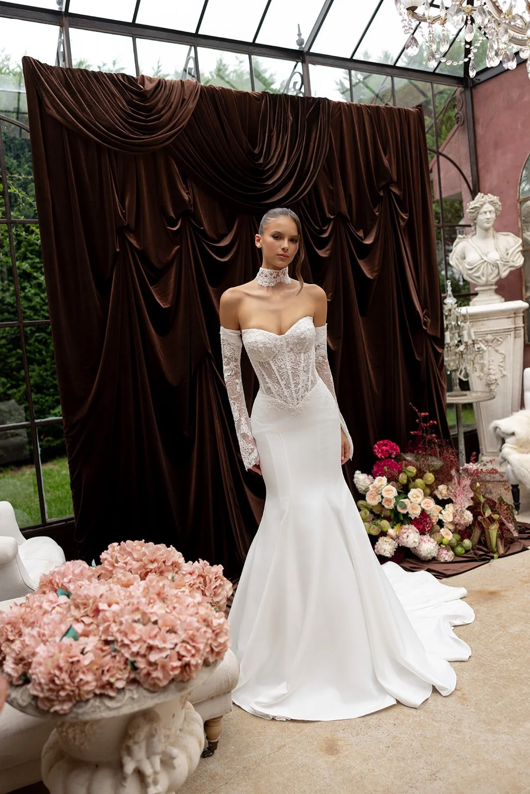 LeLeeStudio_Scarlet_Detachable Sleeves Wedding Dress.jpg
