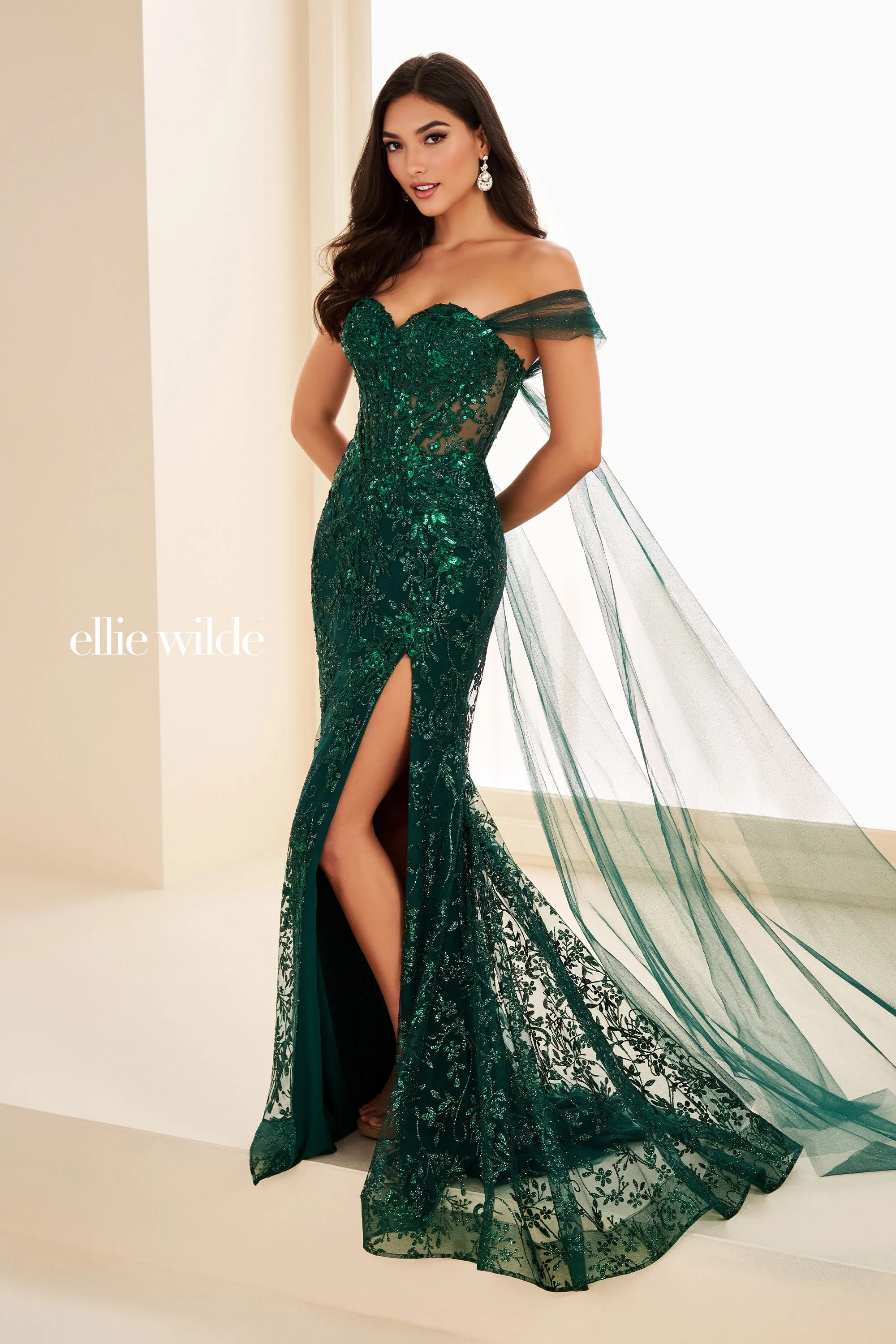 EW37030-emerald-c.jpg