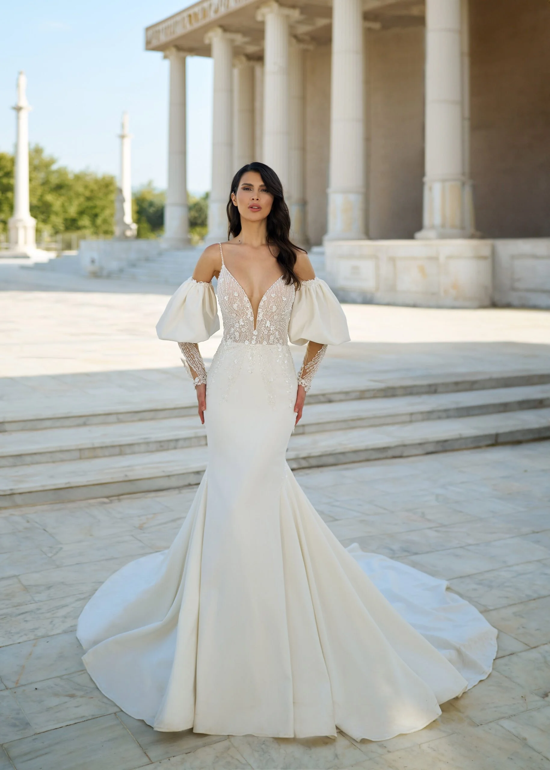 MadamBurcu_5076_Beaded Lace Bridal Gown.jpg