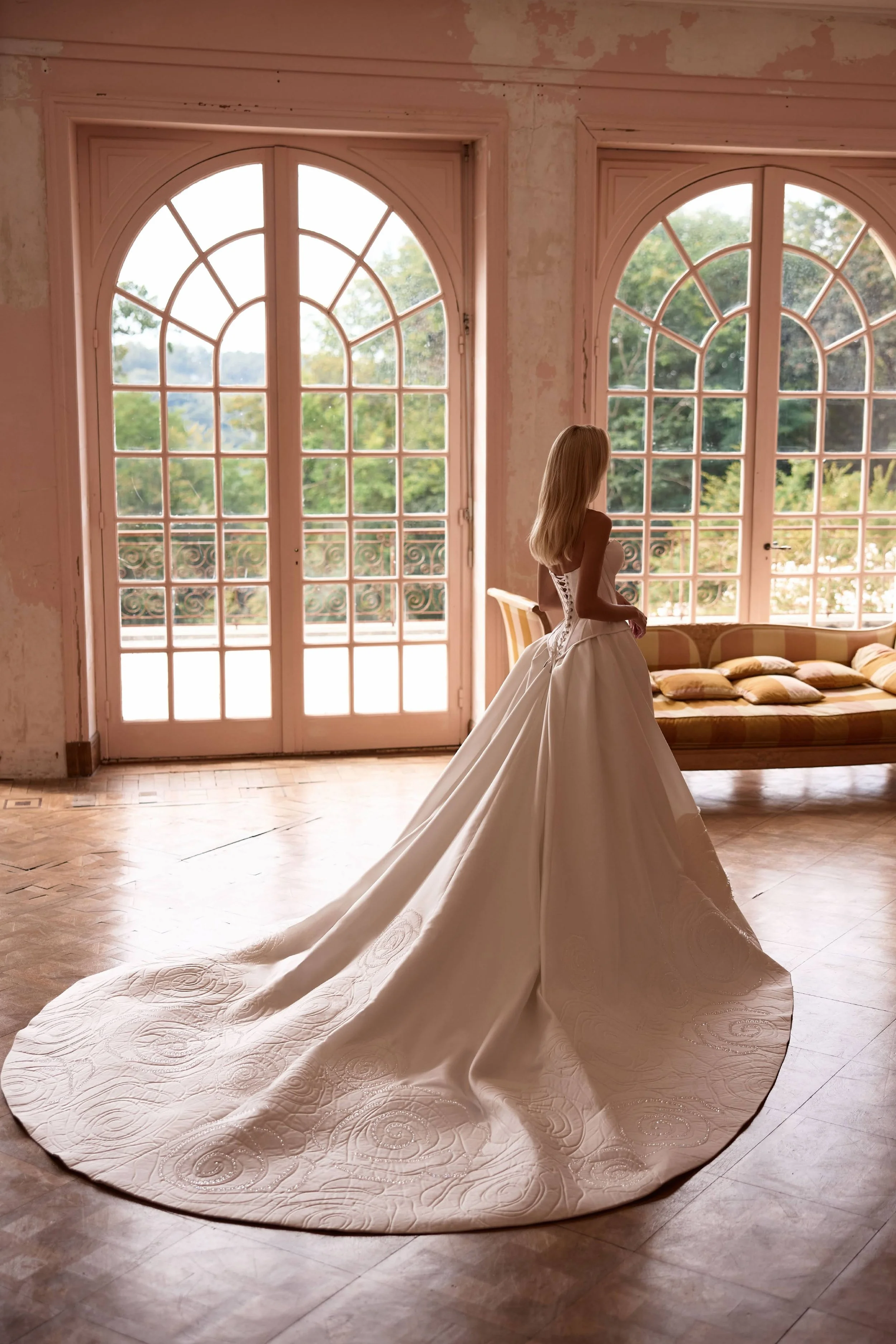 Baroque corset Milla Nova.jpeg