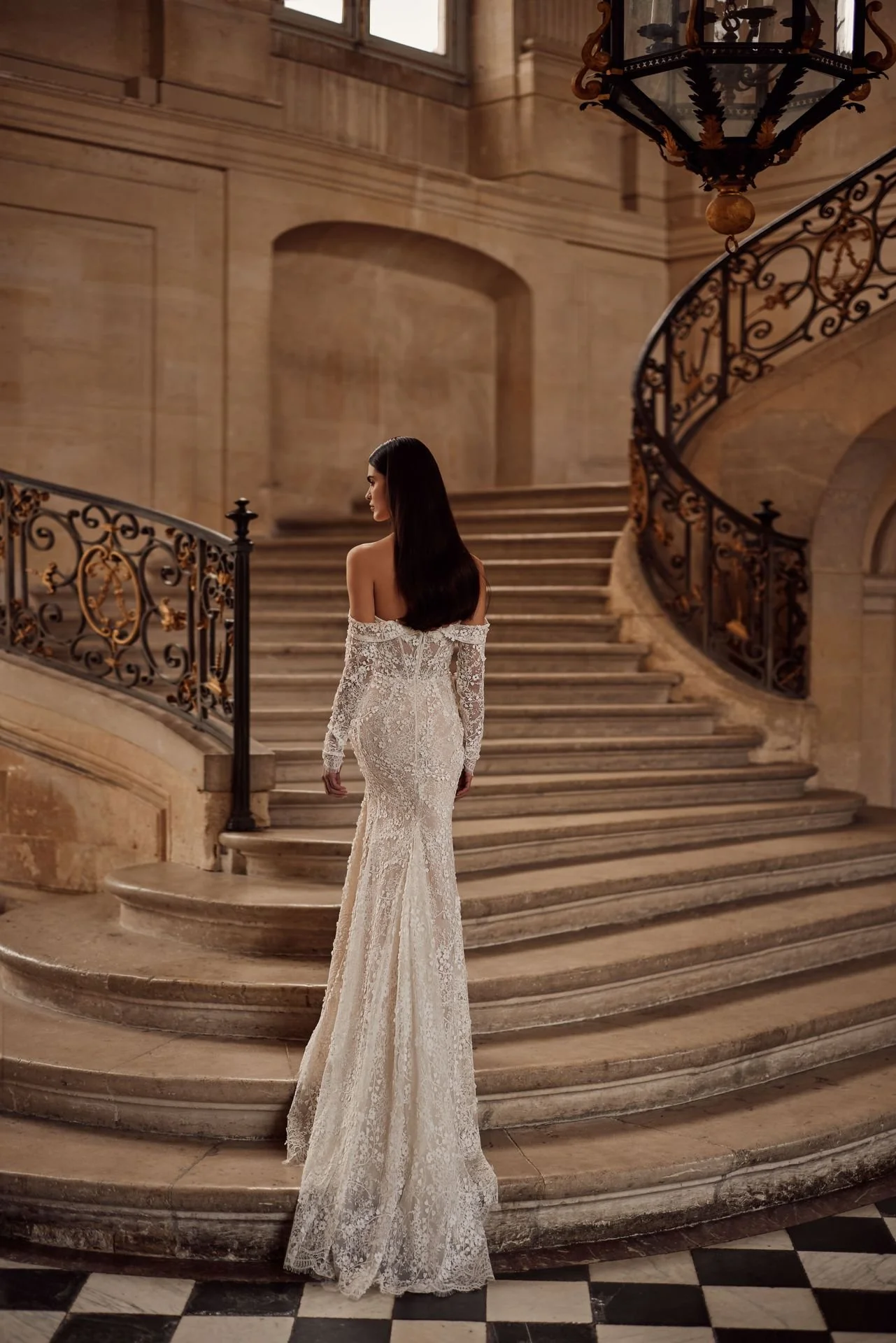 MillaNova_Ines_Lace Wedding Gown.jpg