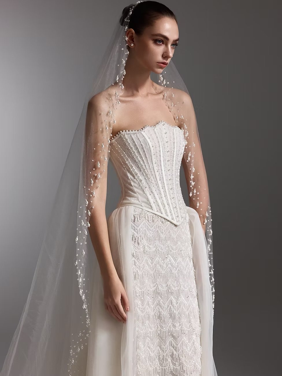 Elara Veil