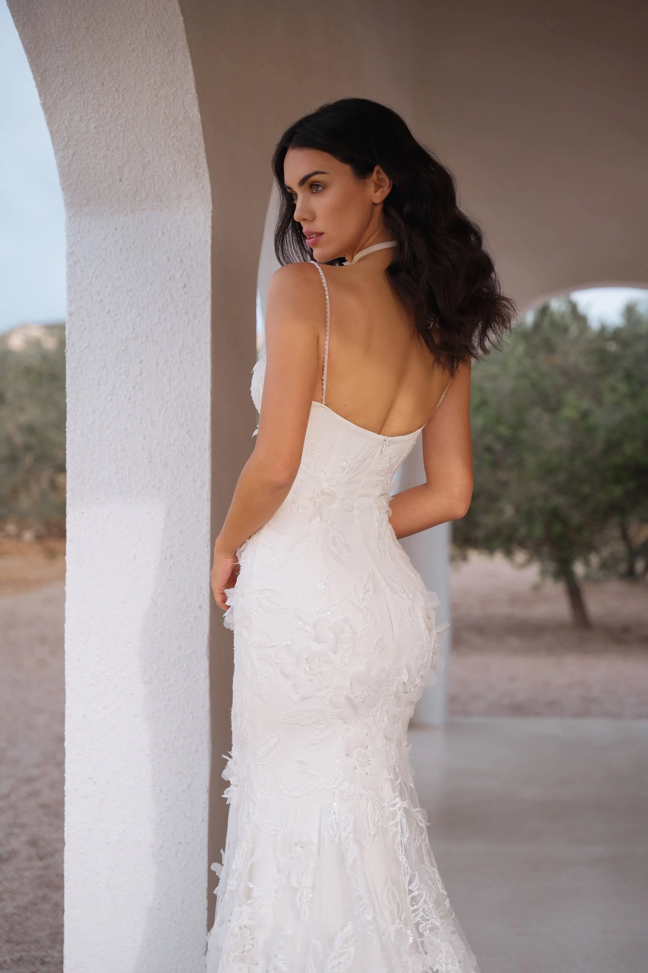 Ari Villoso_Livia_Fit and Flare Wedding Dress.webp