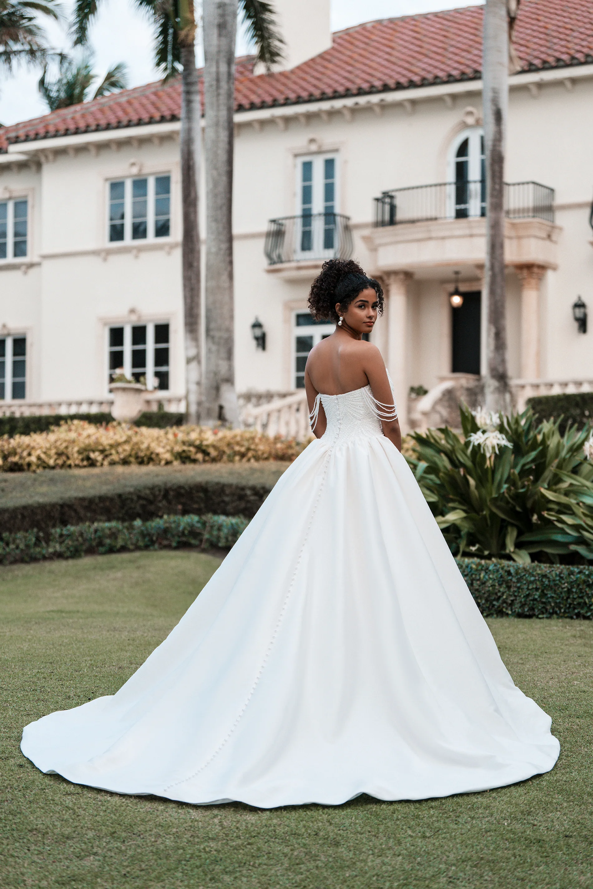 Allure Bridal-A1369-a-line gown.jpg