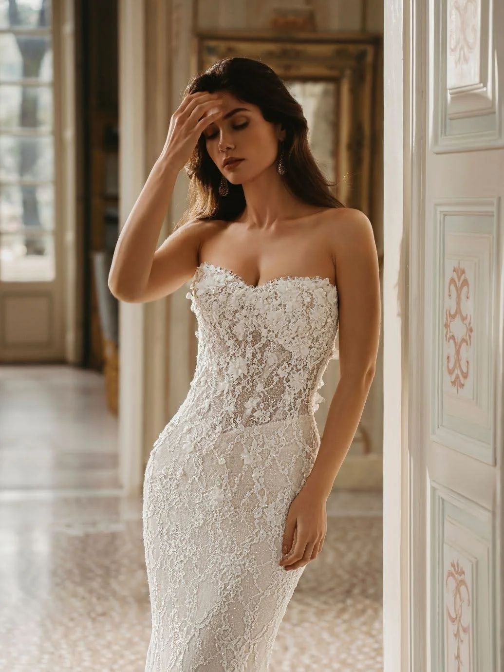27_Enzoani_Web_WINNIE_Clo1.jpg