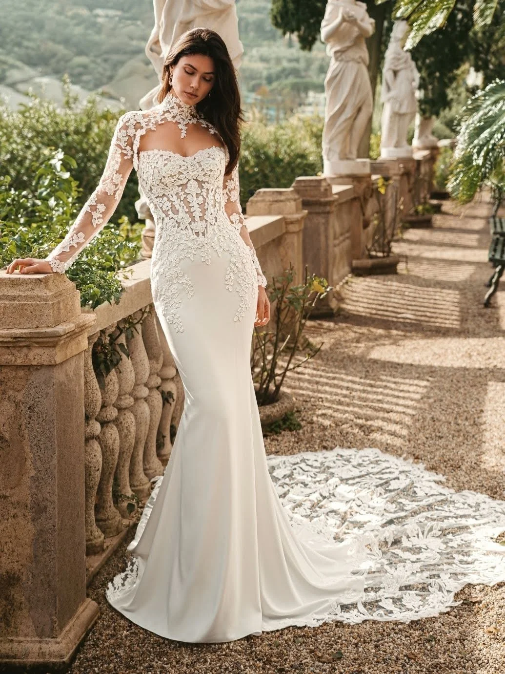 27_Enzoani_Web_WAVERLY_1Fro.jpg